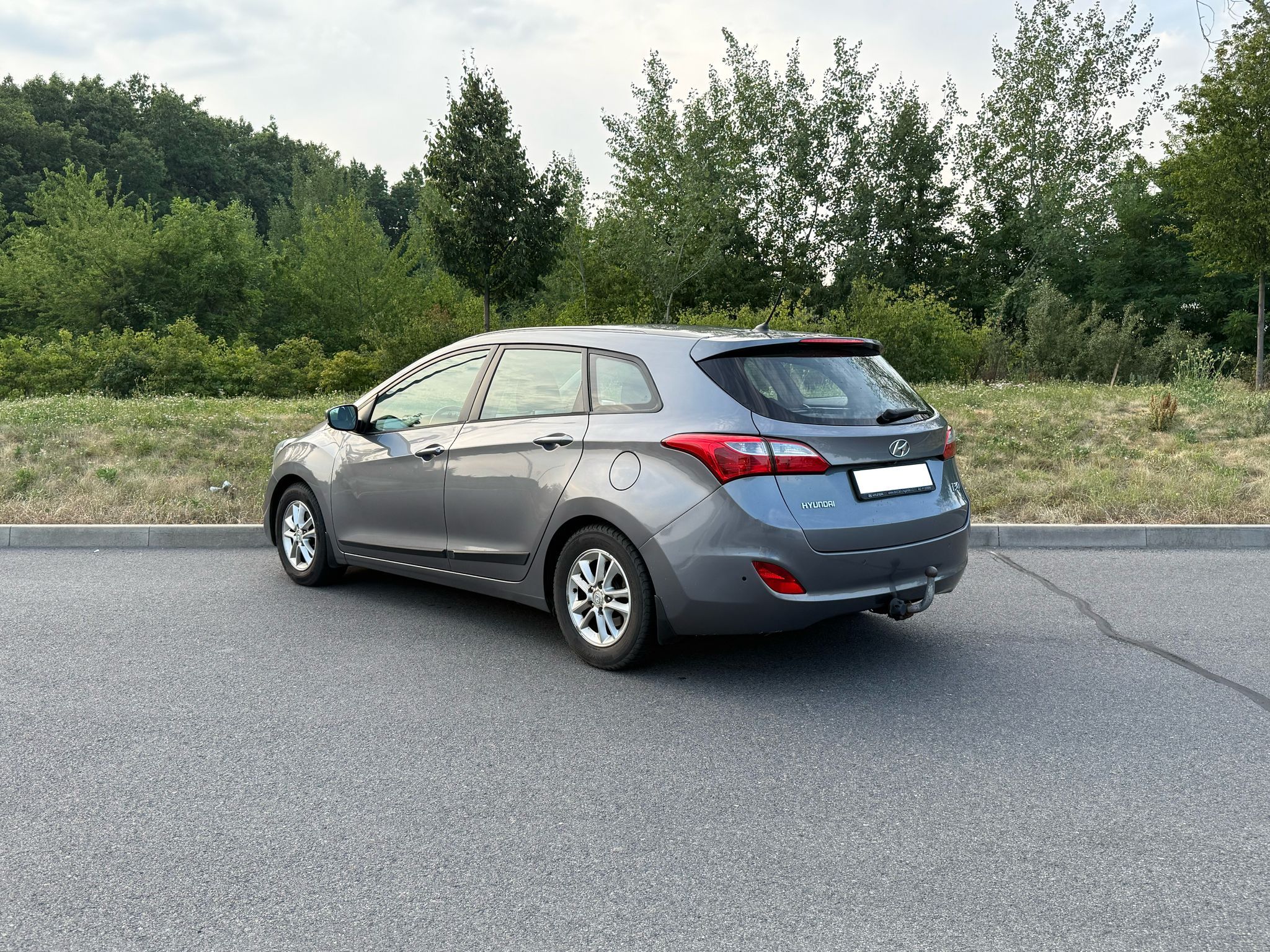 Hyundai i30, 1.6 GDI 99kw, Trikolor, 1M ČR, - fotka 3