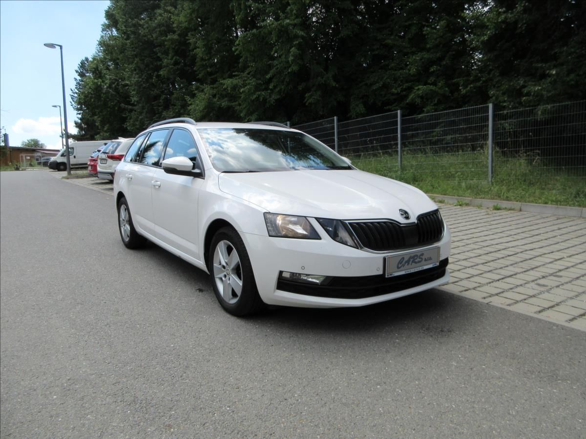 Škoda Octavia, 1,6 TDi 85 Kw, Navi, Nové v ČR - fotka 4
