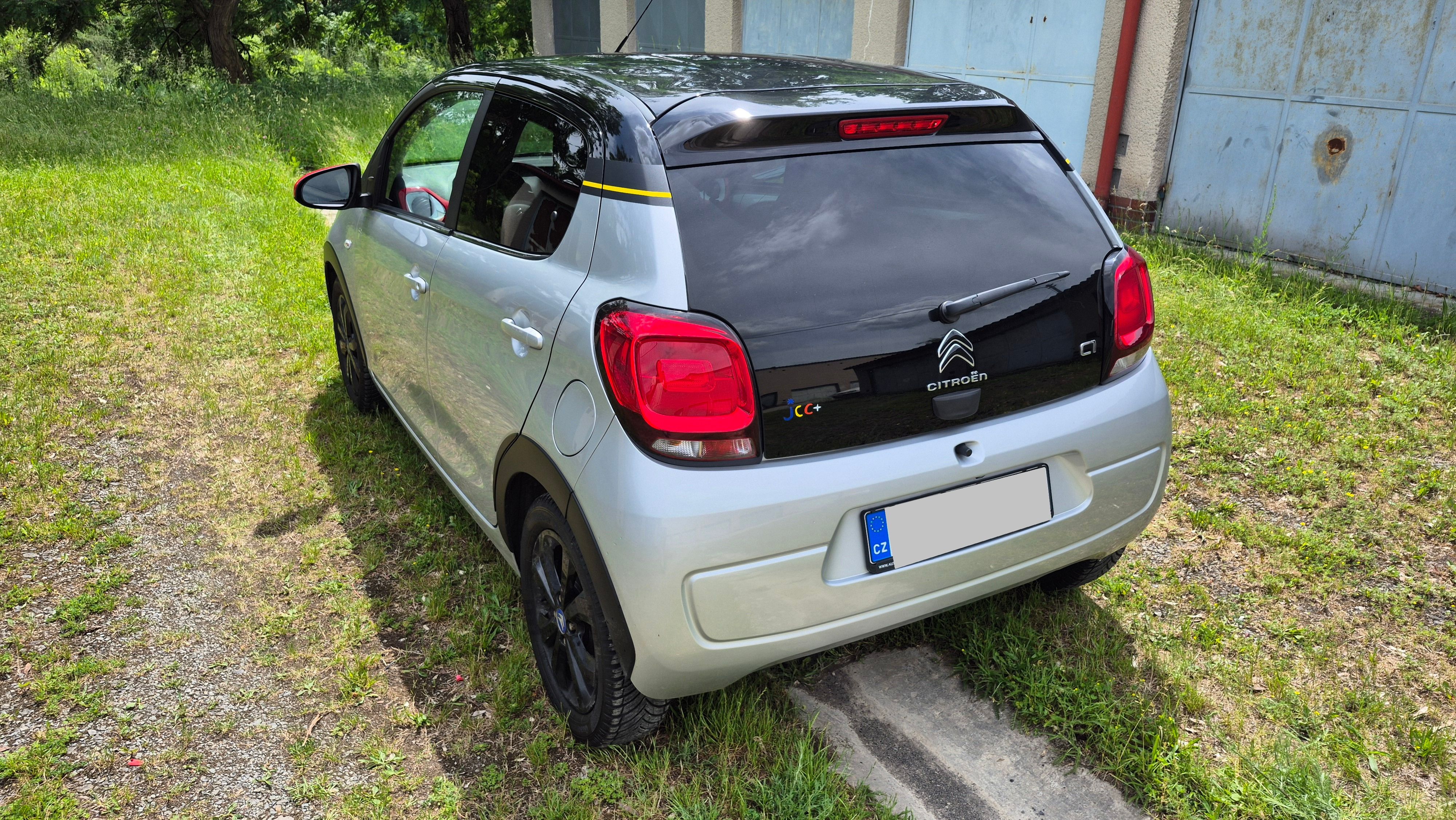 Citroën C1, JCC+, limitka, CarPlay, kamera - fotka 4