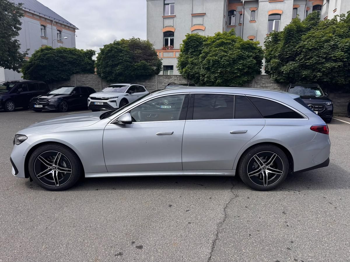 Mercedes-Benz Třídy E, E 450 d 4MATIC kombi - fotka 4
