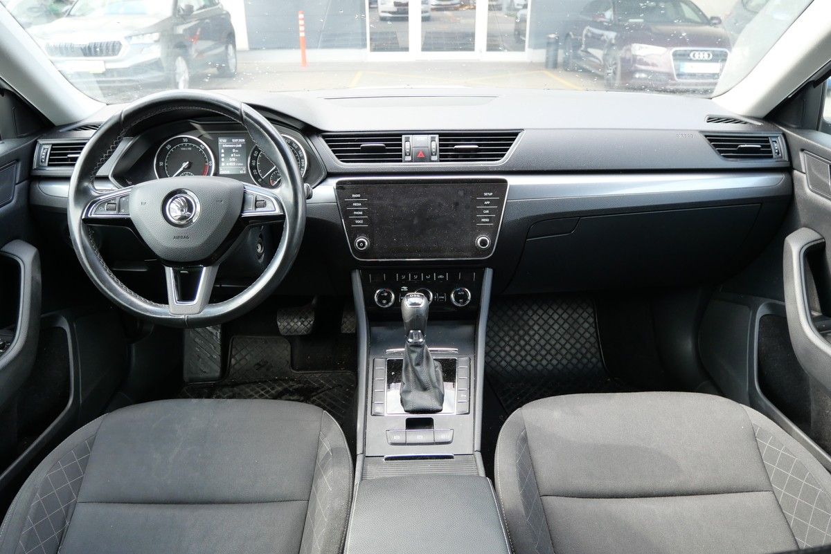 Škoda Superb, 2.0 TDI 110 kW DSG - fotka 6