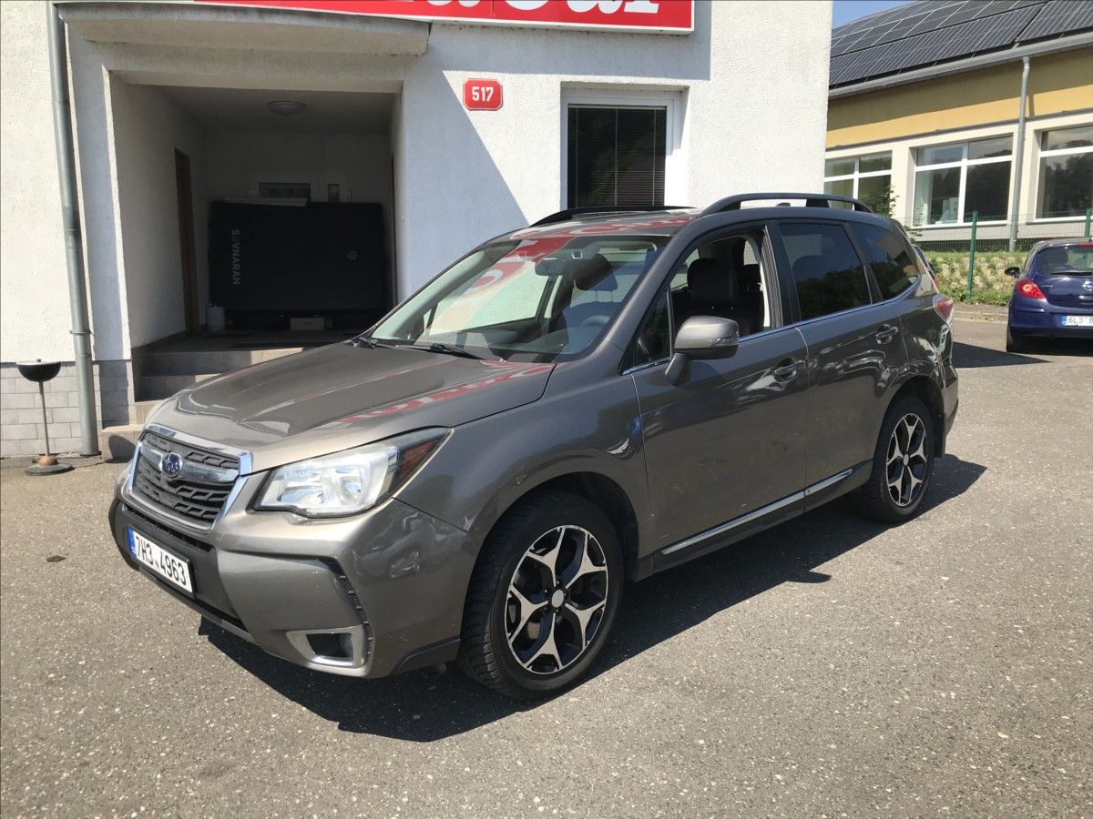 Subaru Forester, 2,0 XT 186kW Automat 4x4 - fotka 3
