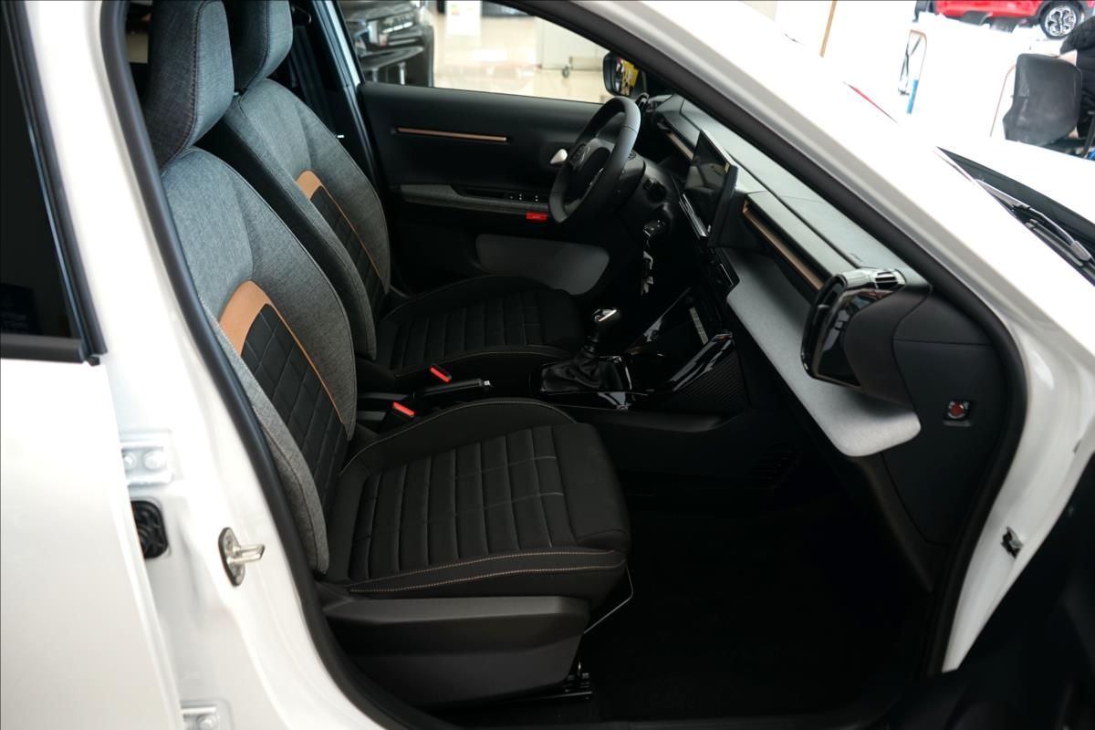 Citroën C3 Aircross, 1,2 Turbo 100k Manual PLUS - fotka 6