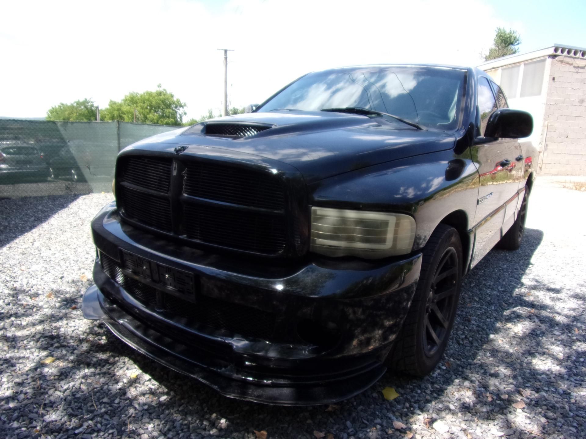 Dodge Ram, SRT - 10 VIPER 8.3i V10 372kW