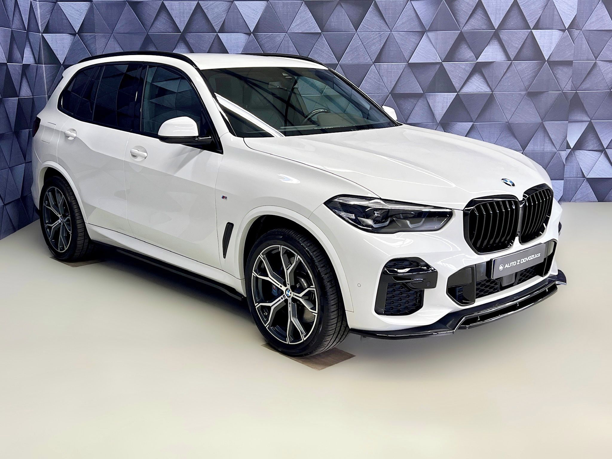 BMW X5, 40d xDrive M-PAKET, EL. TAŽNÉ, - fotka 4