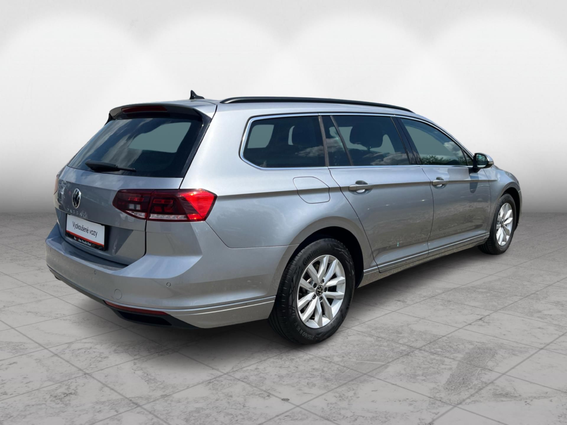 Volkswagen Passat, 2.0TDi DSG 110kW BusinessPremi - fotka 2