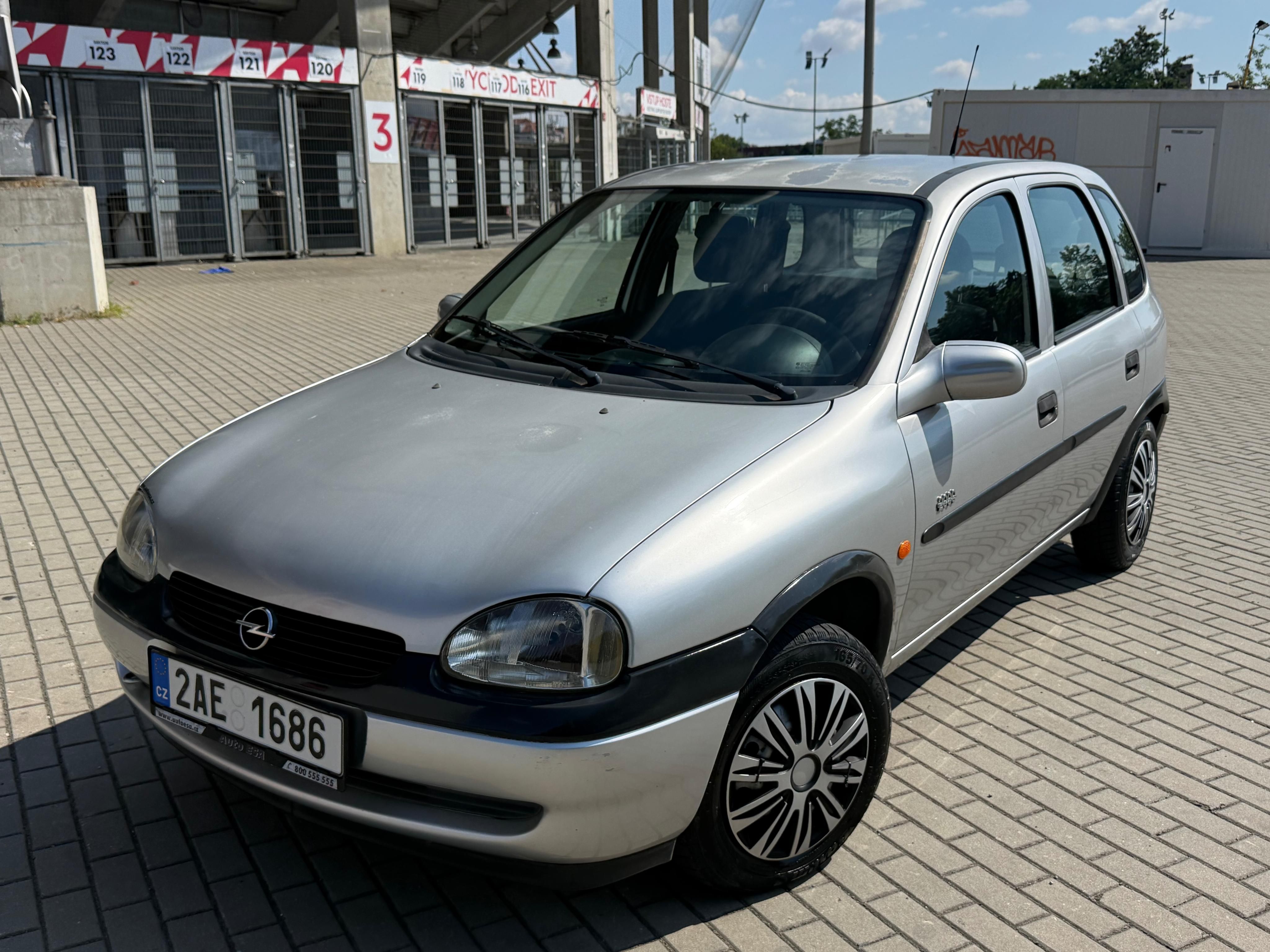 Opel Corsa, 1.0i, 40kw 155t. KM!