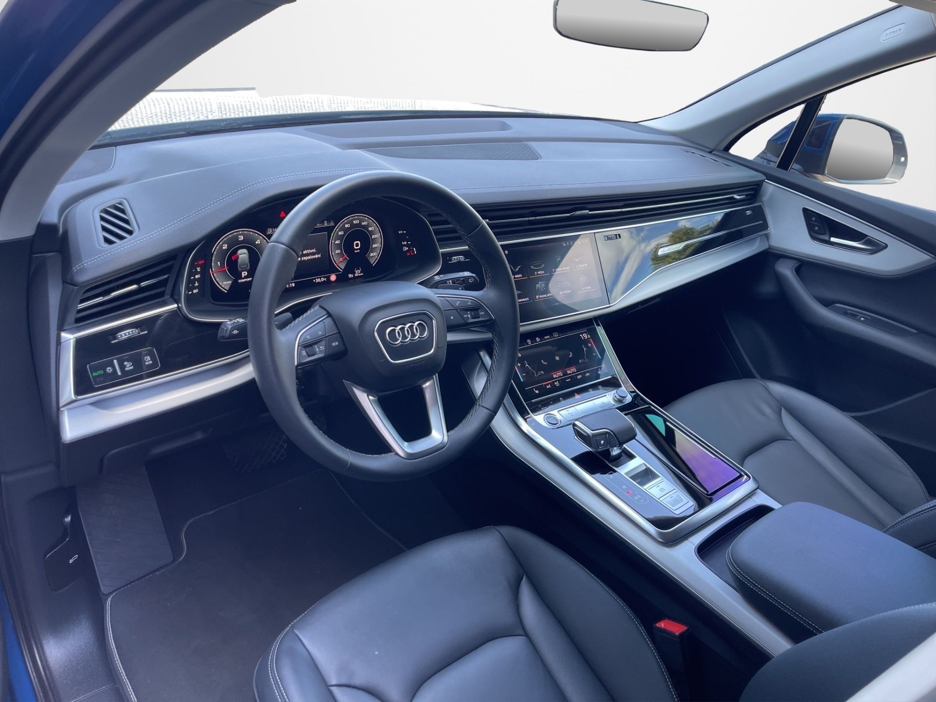 Audi Q7, 50 TDI 210 kW Quattro S-Line 7 - fotka 5