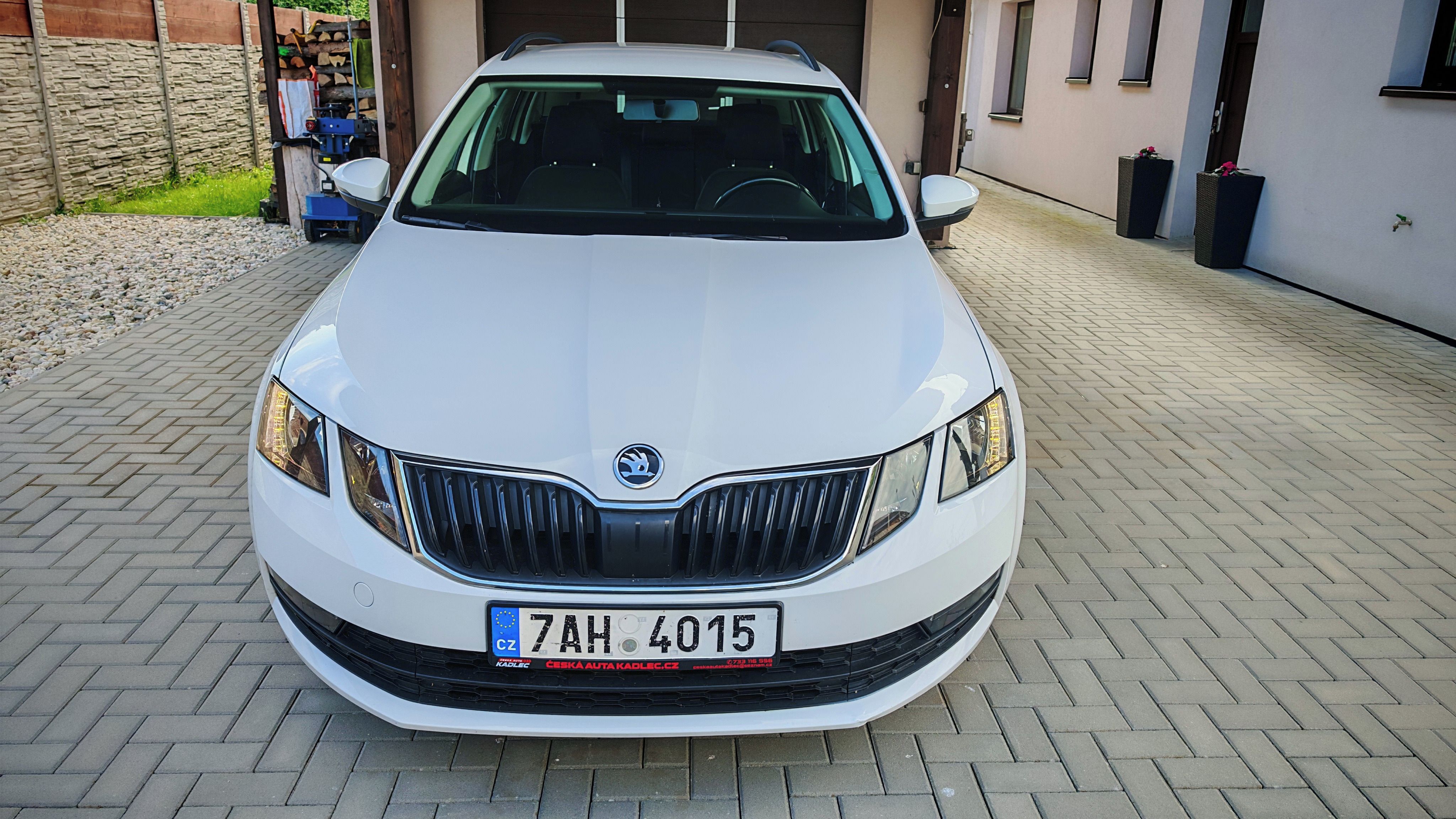 Škoda Octavia, 1.5 TSI,původ ČR, Senzory, Led - fotka 4