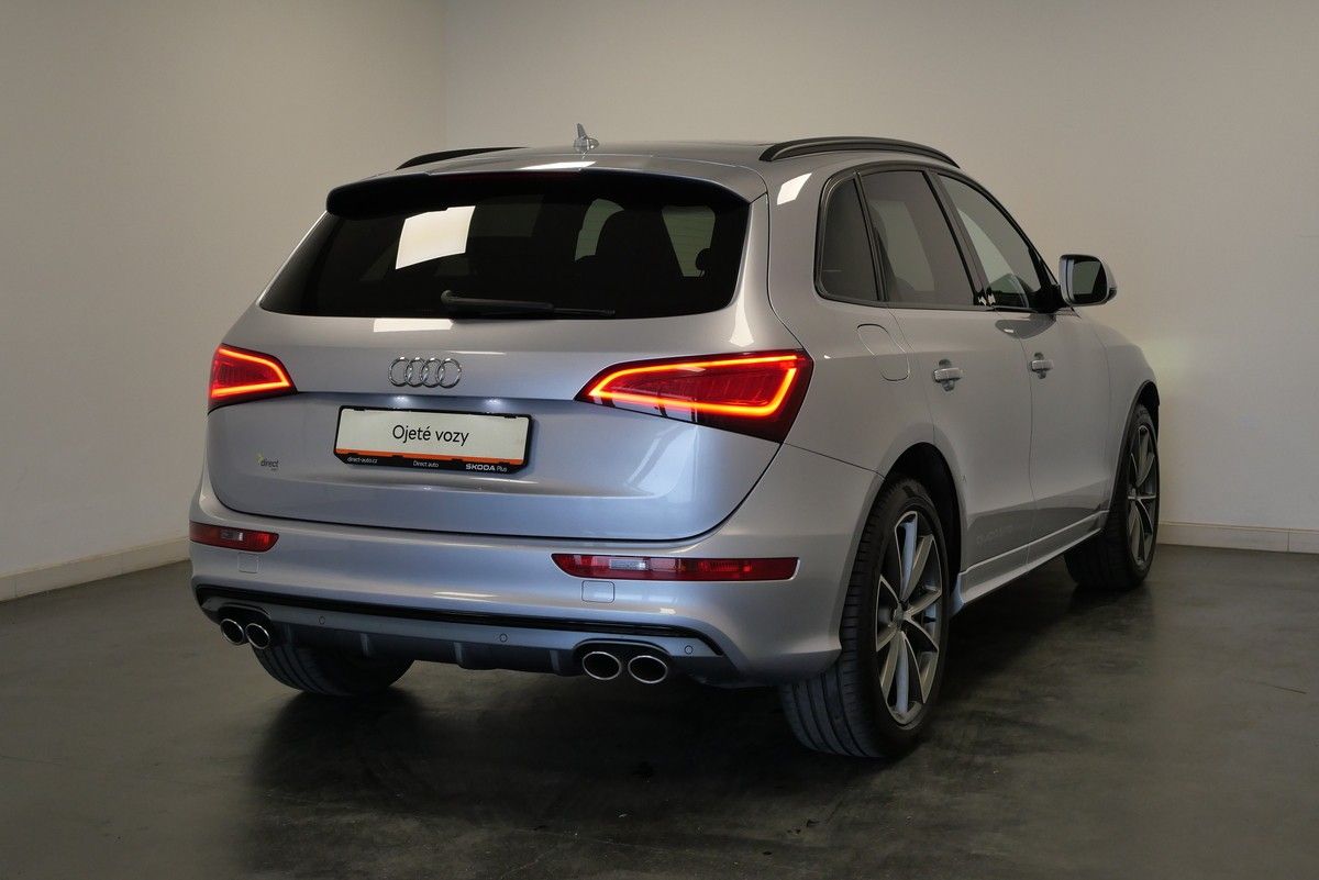 Audi SQ5, 3.0 TDI 240 kW Quattro - fotka 2