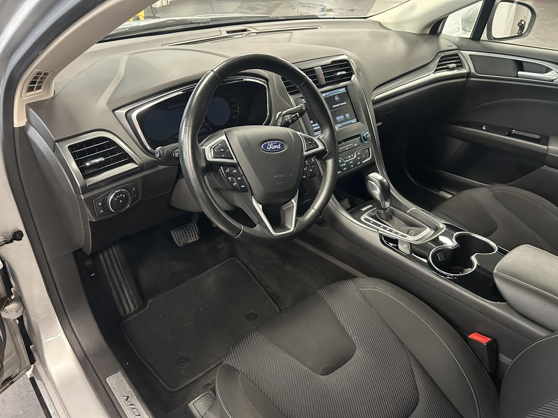 Ford Mondeo, 2.0TDCi Aut Titanium LED 110kW - fotka 6