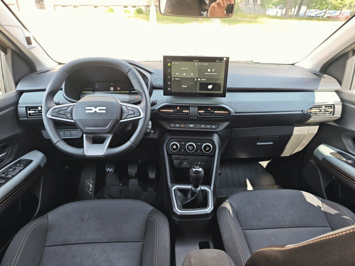 Dacia Sandero, Stepway Extreme TCe 110 - fotka 6