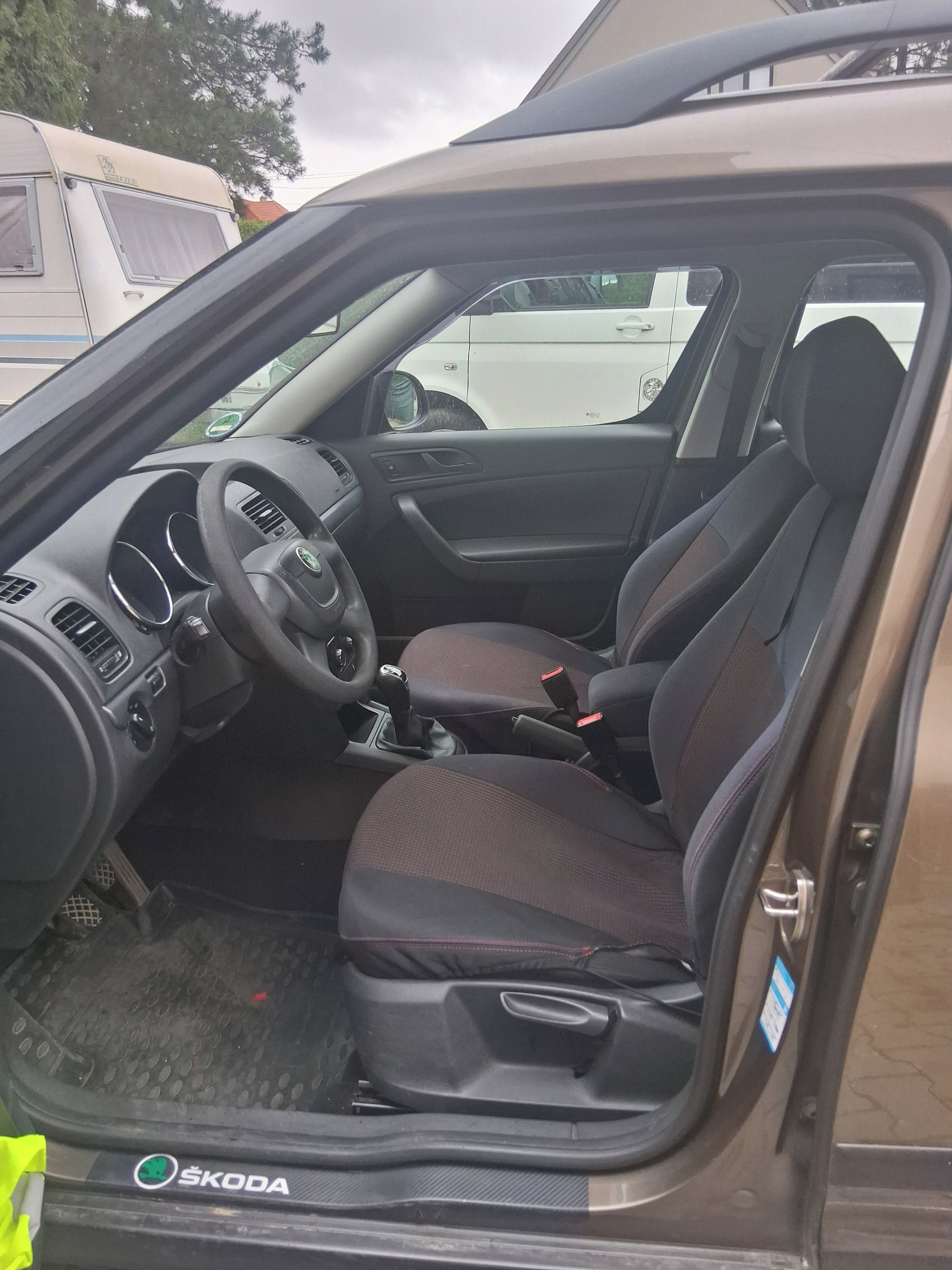 Škoda Yeti, 1.4.TSI90kw - fotka 6