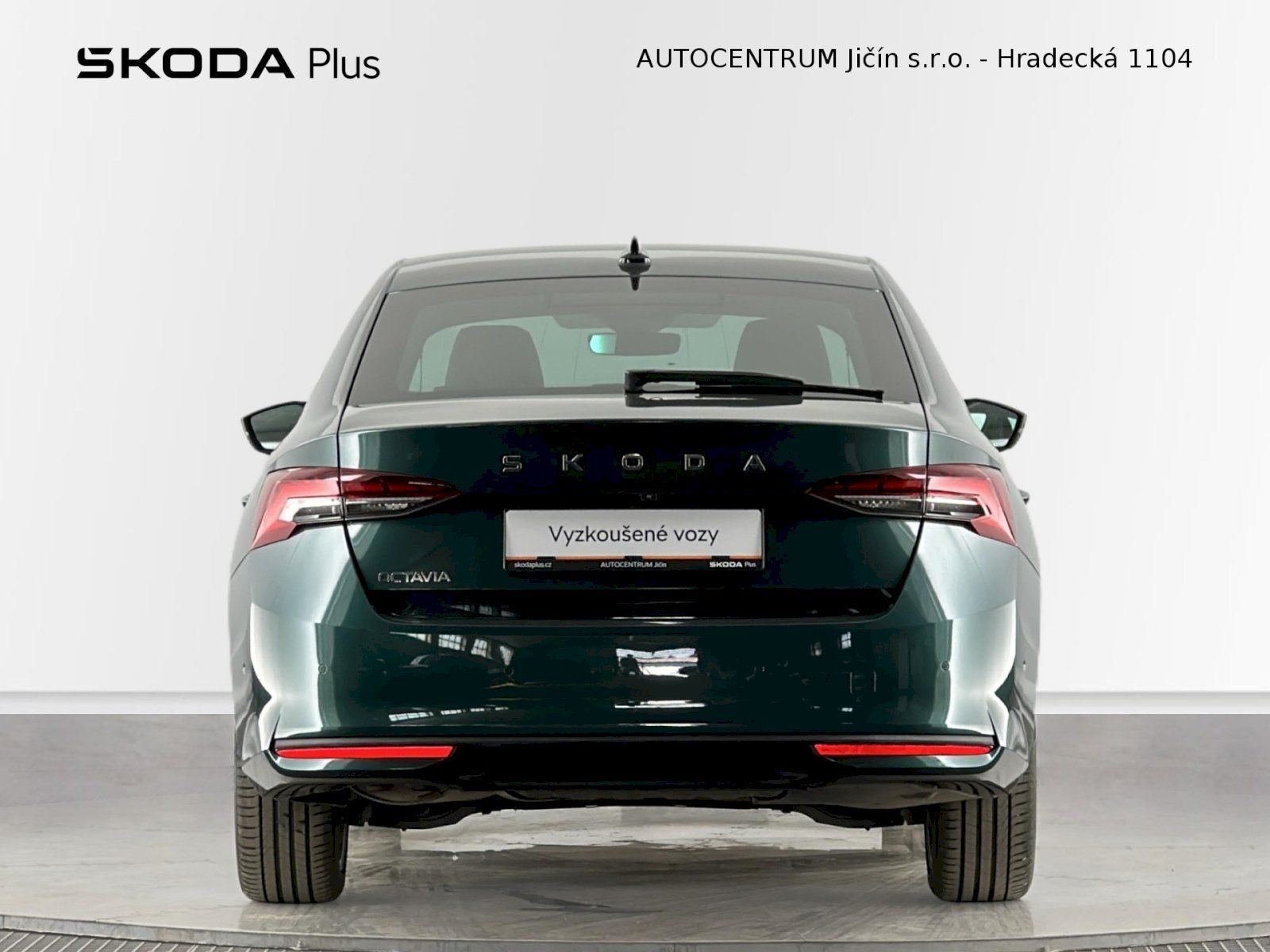 Škoda Octavia, DSG 2.0TDI 110kW Top Selection - fotka 6