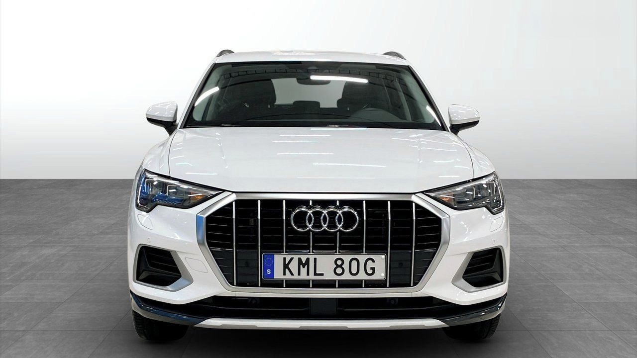 Audi Q3, 35TFSI S Tronic LED Cockpit - fotka 2
