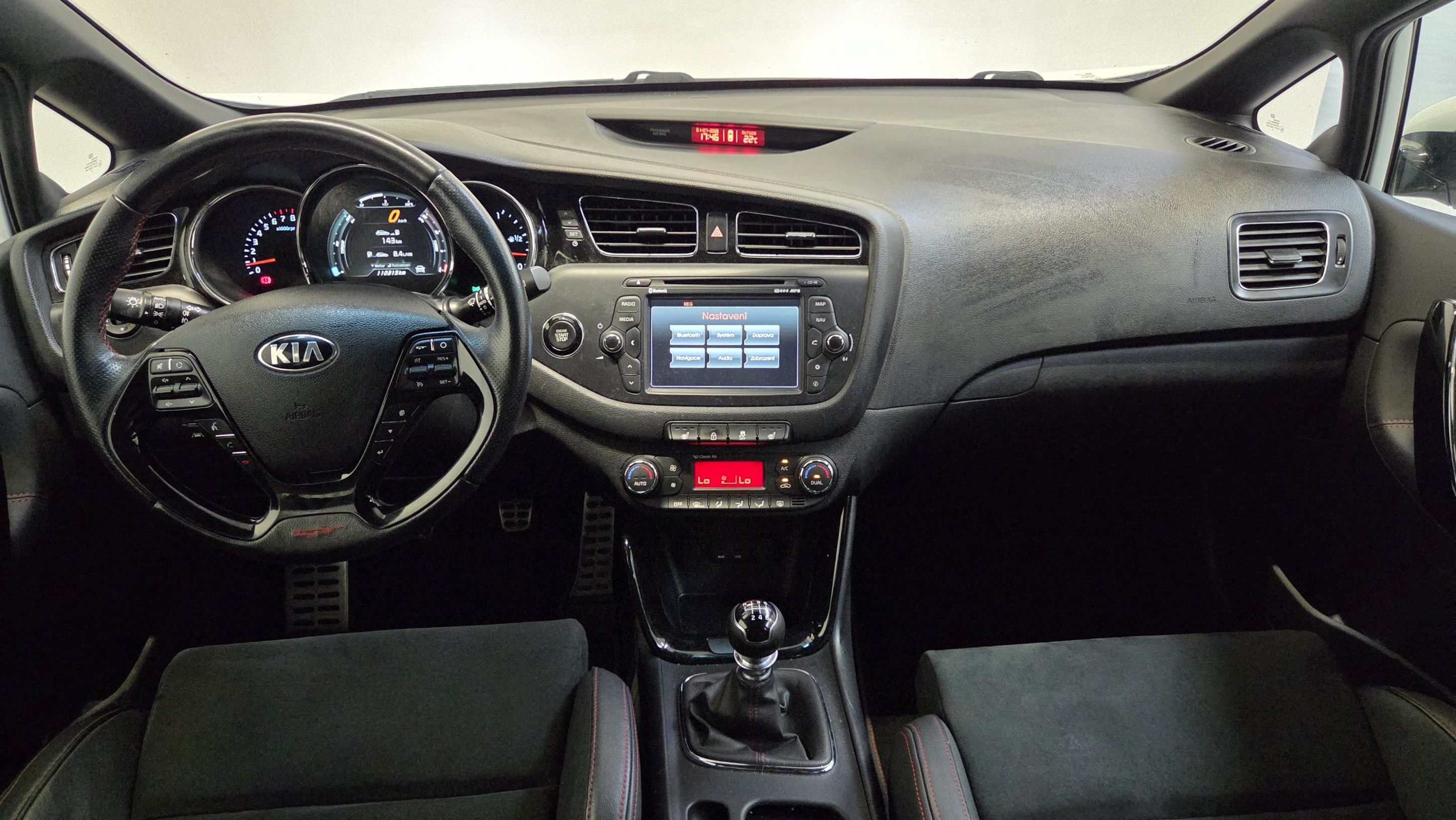 Kia Cee´d, 1.6 T-GDI 150 kW GT-Track - fotka 6