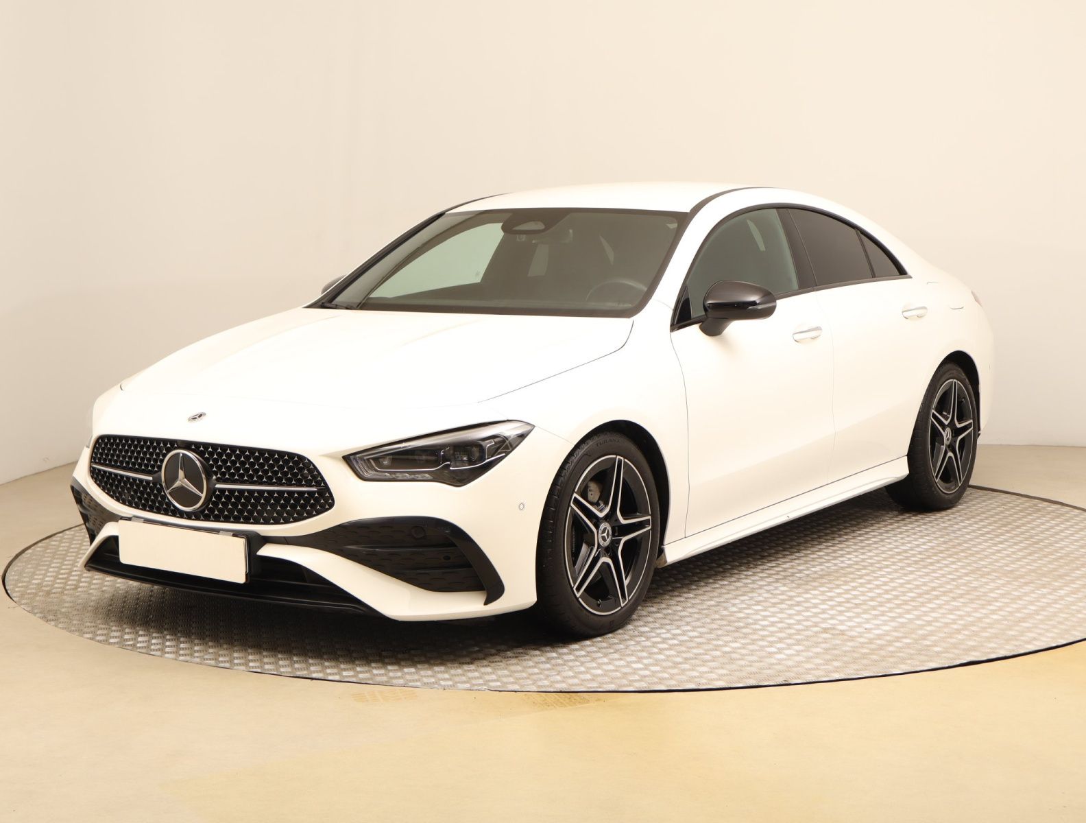 Mercedes-Benz CLA, 200 d, AMG Paket, Automat, ČR - fotka 3