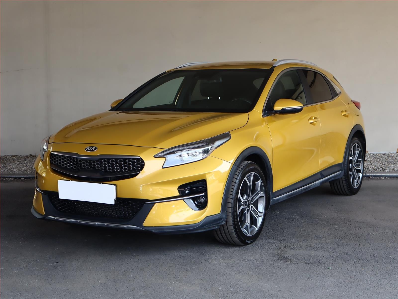 Kia XCee´d, 1.4 T-GDI, Automat, Serv.kniha - fotka 2