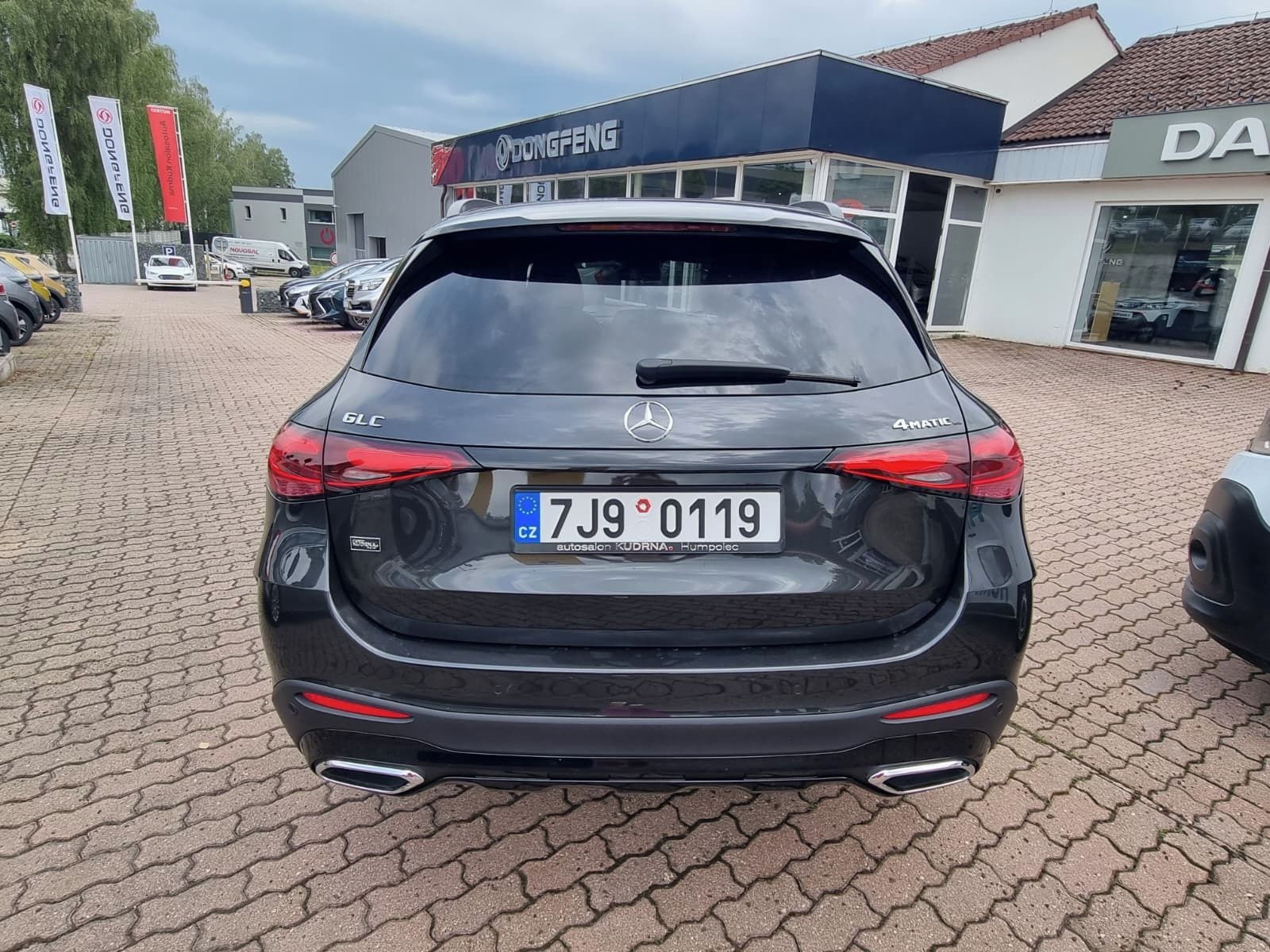 Mercedes-Benz GLC, 200 4MATIC - fotka 5