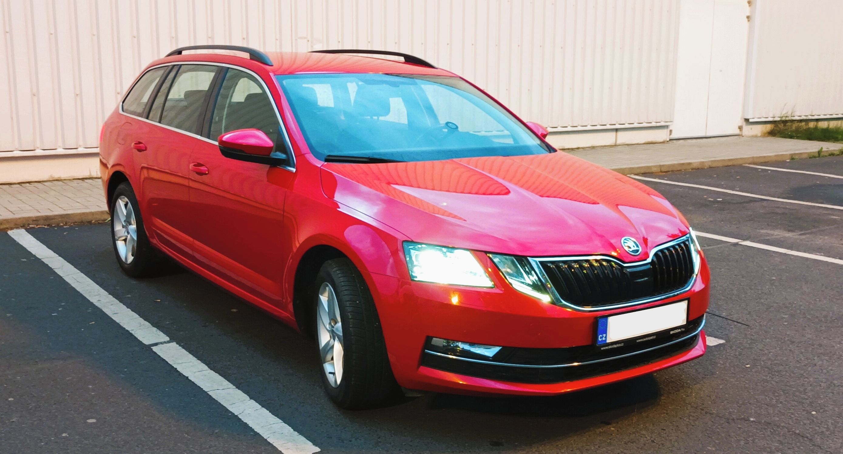 Škoda Octavia, ŠKODA OCTAVIA Style 1,5 TSI ČR - fotka 2