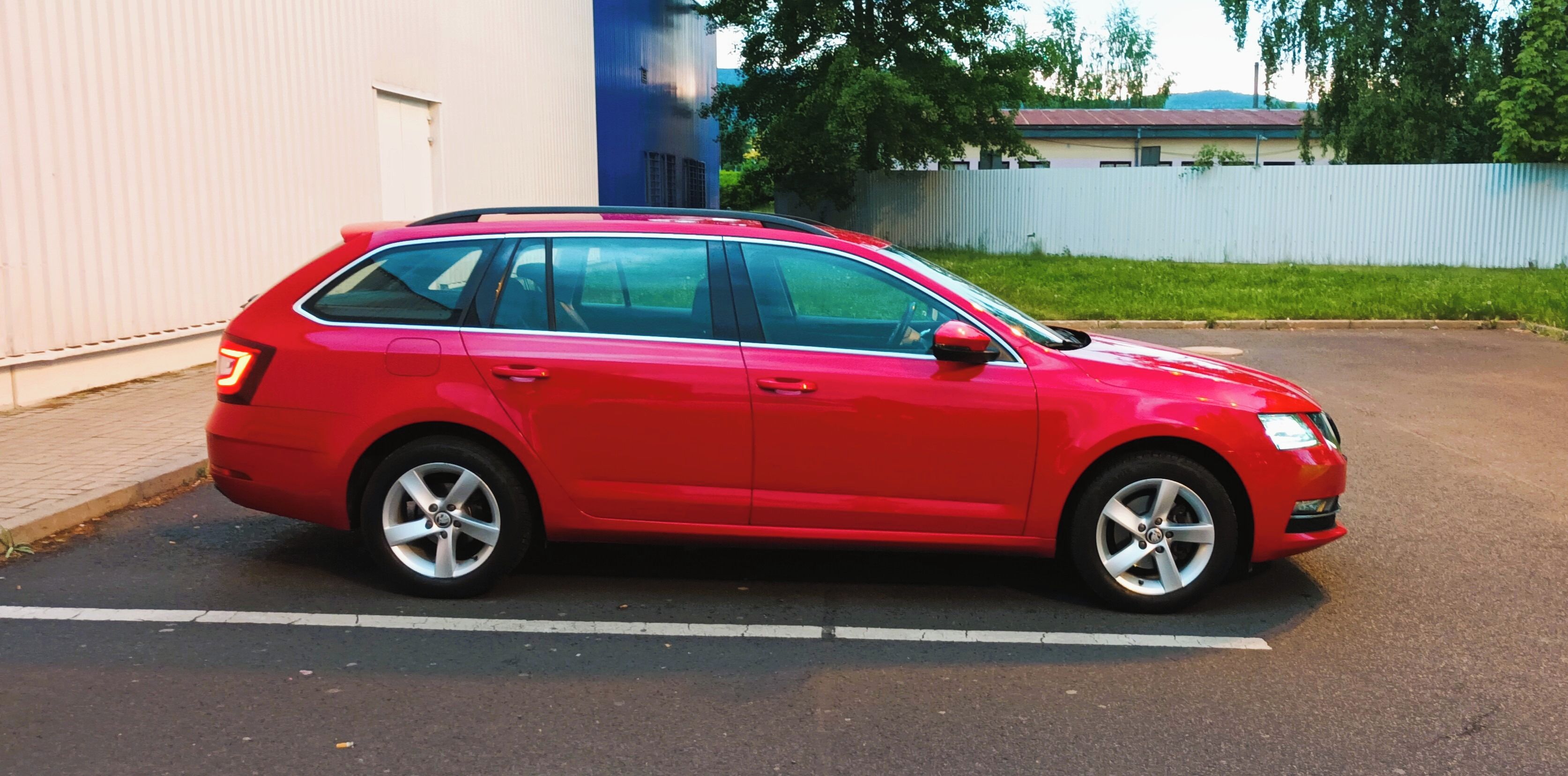 Škoda Octavia, ŠKODA OCTAVIA Style 1,5 TSI ČR - fotka 4