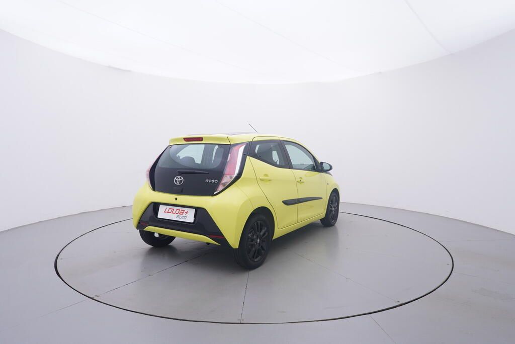 Toyota Aygo, 1.0 1.0i 51 kW - fotka 5