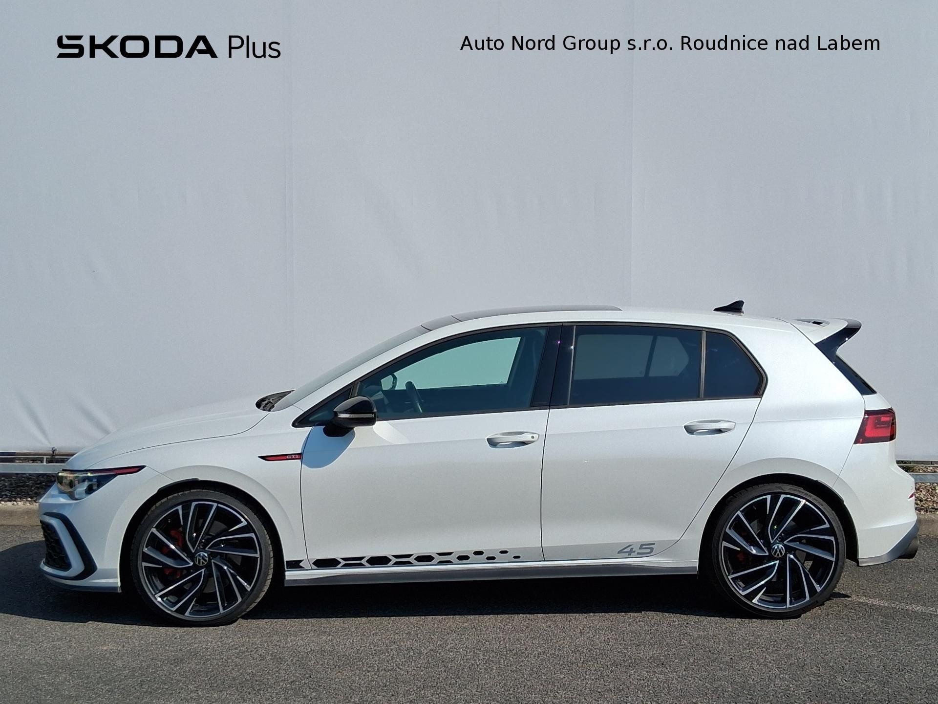 Volkswagen Golf, Golf 2.0TSi 180kW GTi - fotka 3