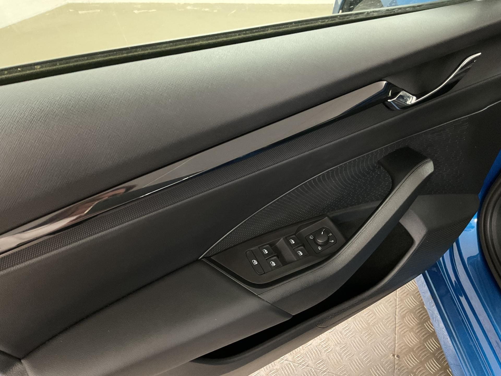 Škoda Octavia, Octavia 2.0 TDI 85kW DSG - fotka 6