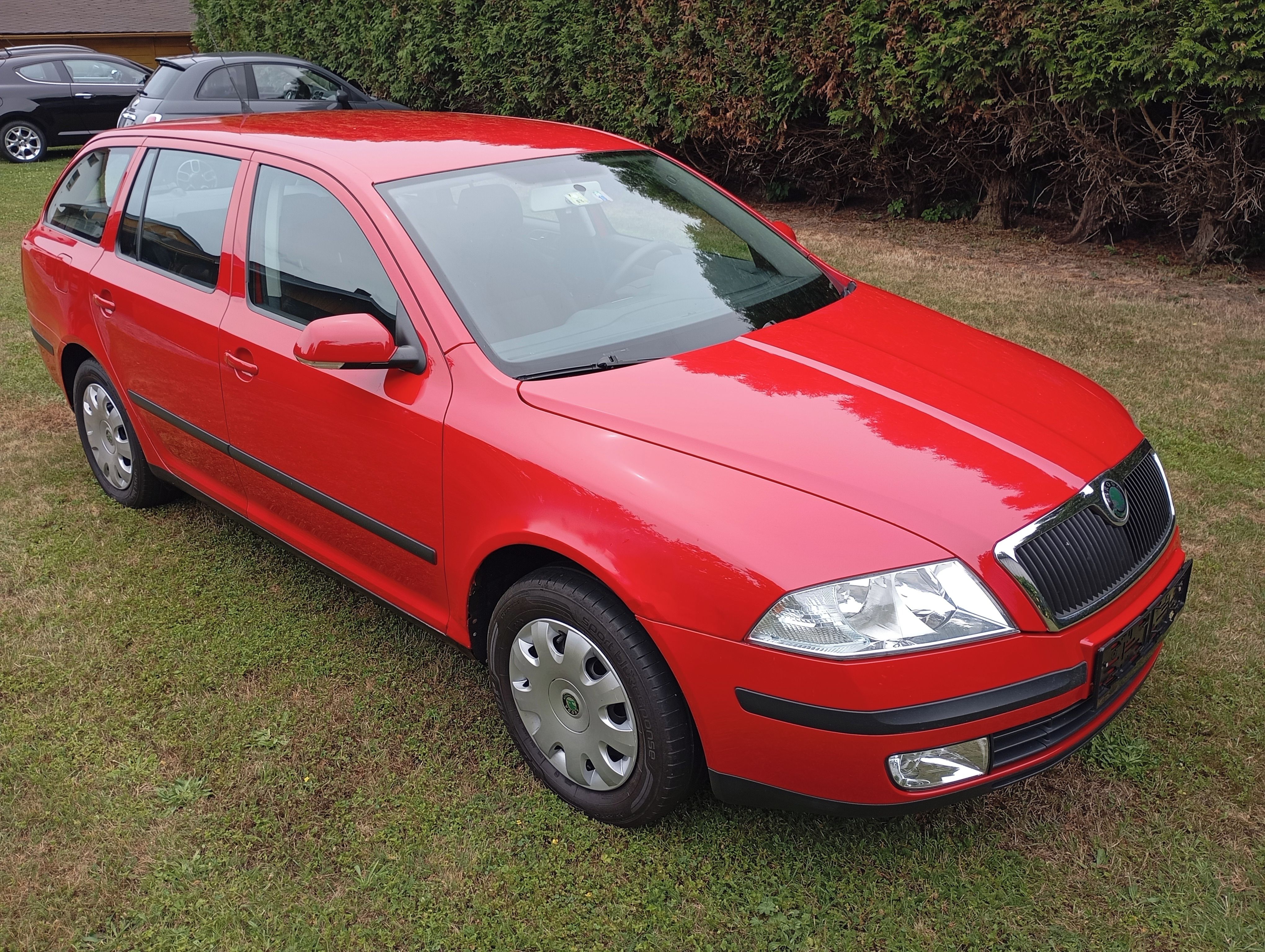 Škoda Octavia, 1.6 FSI 1.Majitel Orig.stav - fotka 2