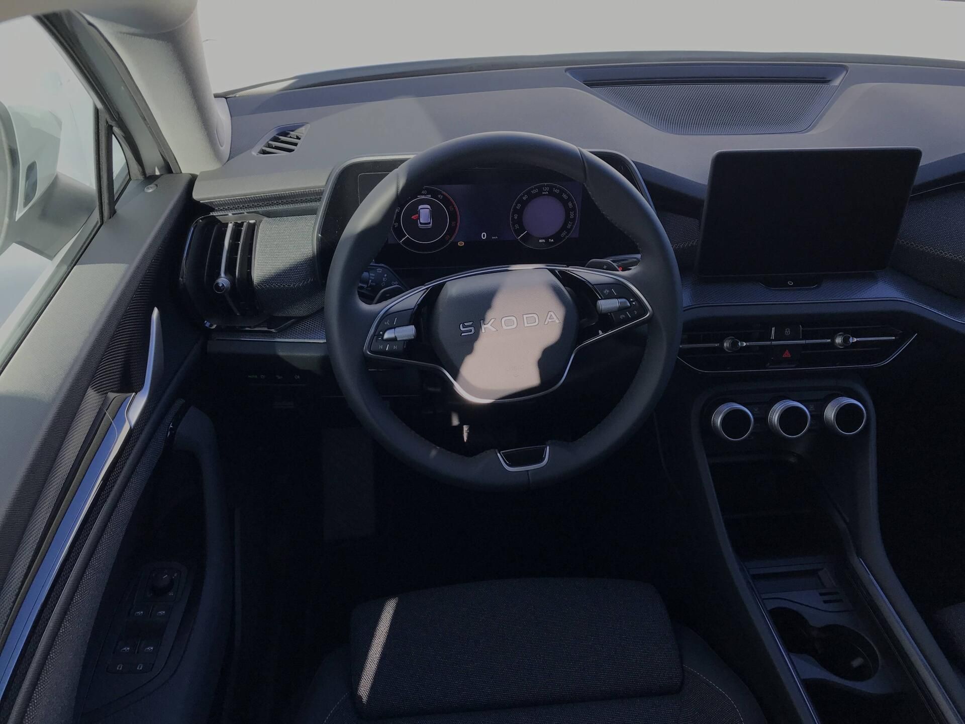 Škoda Kodiaq, Selection 7 DSG 2,0TDI - fotka 4