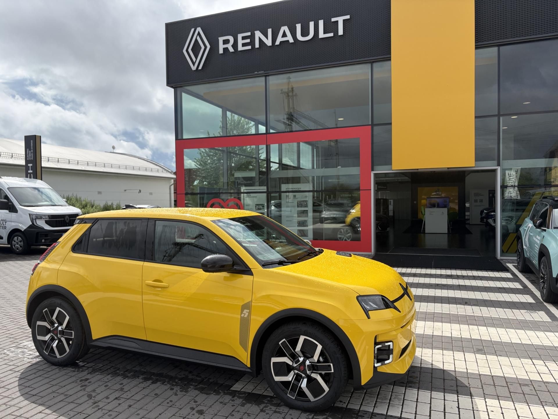 Renault R5, techno 150 k comfort range - fotka 2