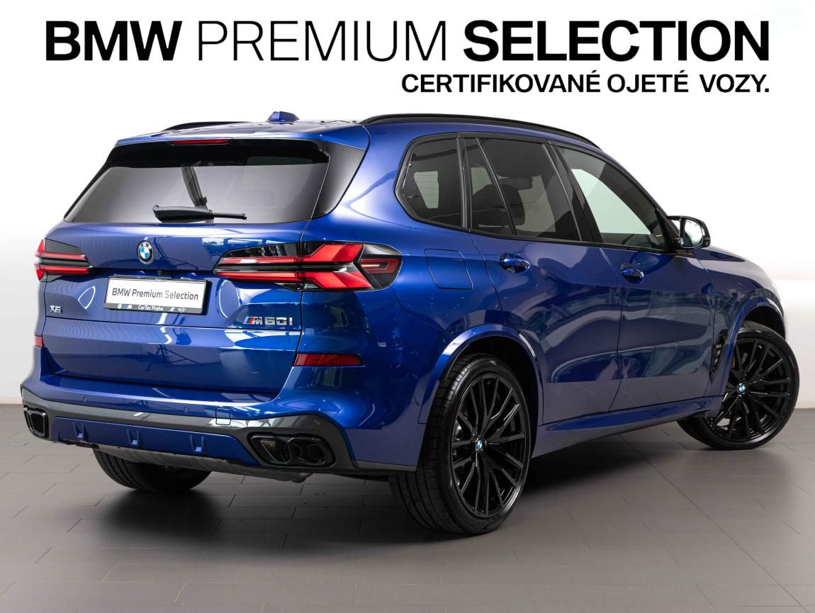 BMW X5, M60i - fotka 4