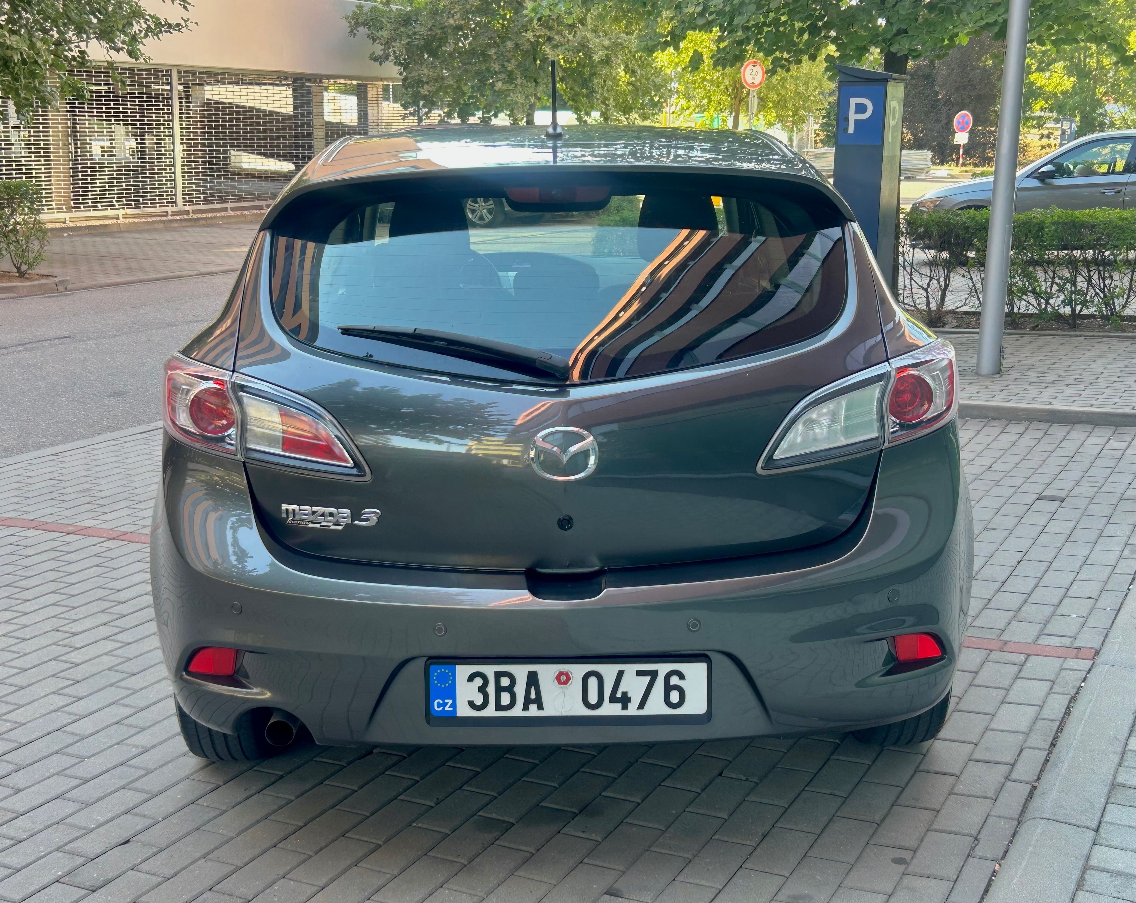 Mazda 3, 1.6 77 KW , SERVIS , NOVE STK - fotka 6