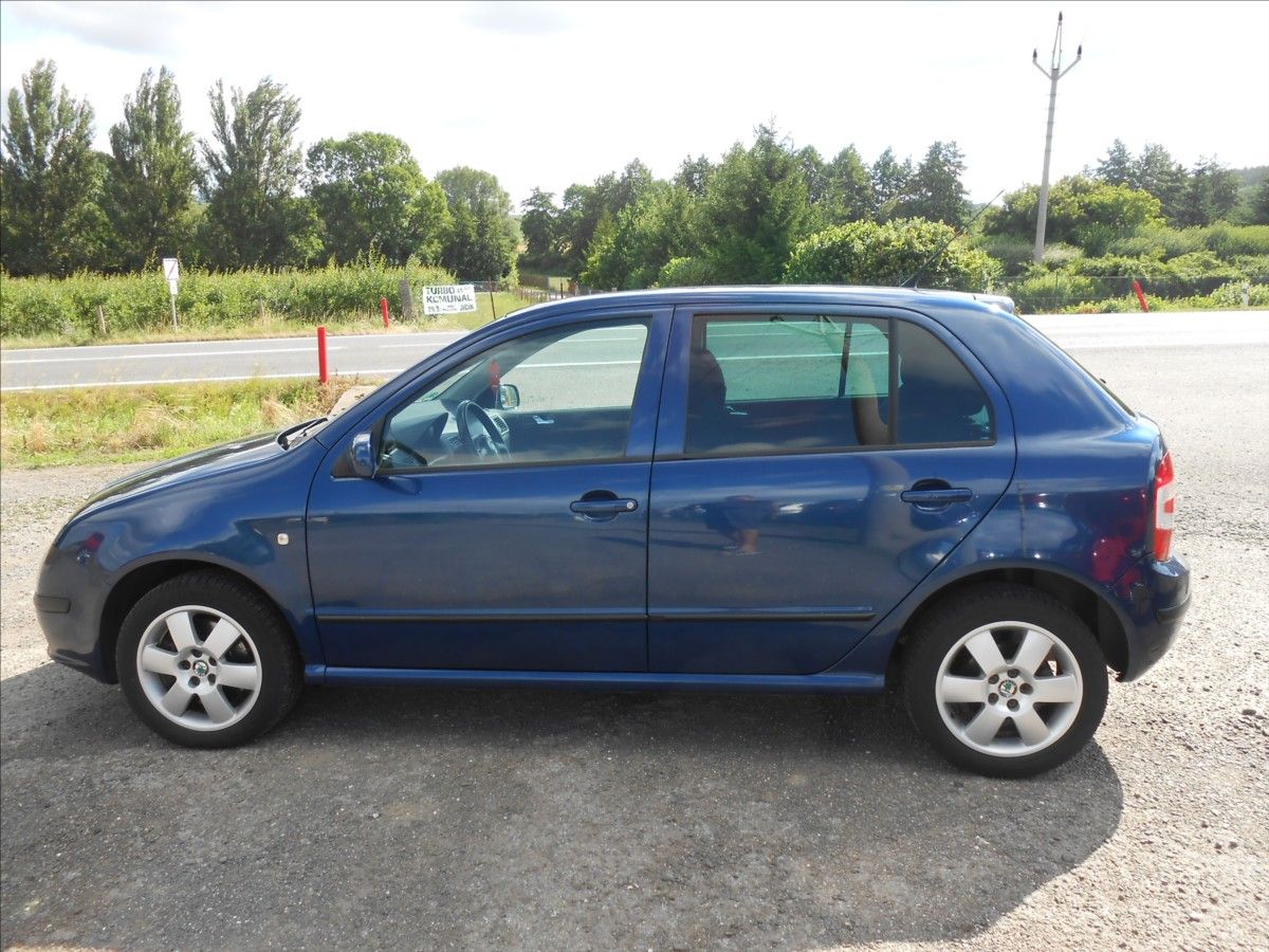 Škoda Fabia, 2,0 MPi 85 kW KLIMA Serviska - fotka 5