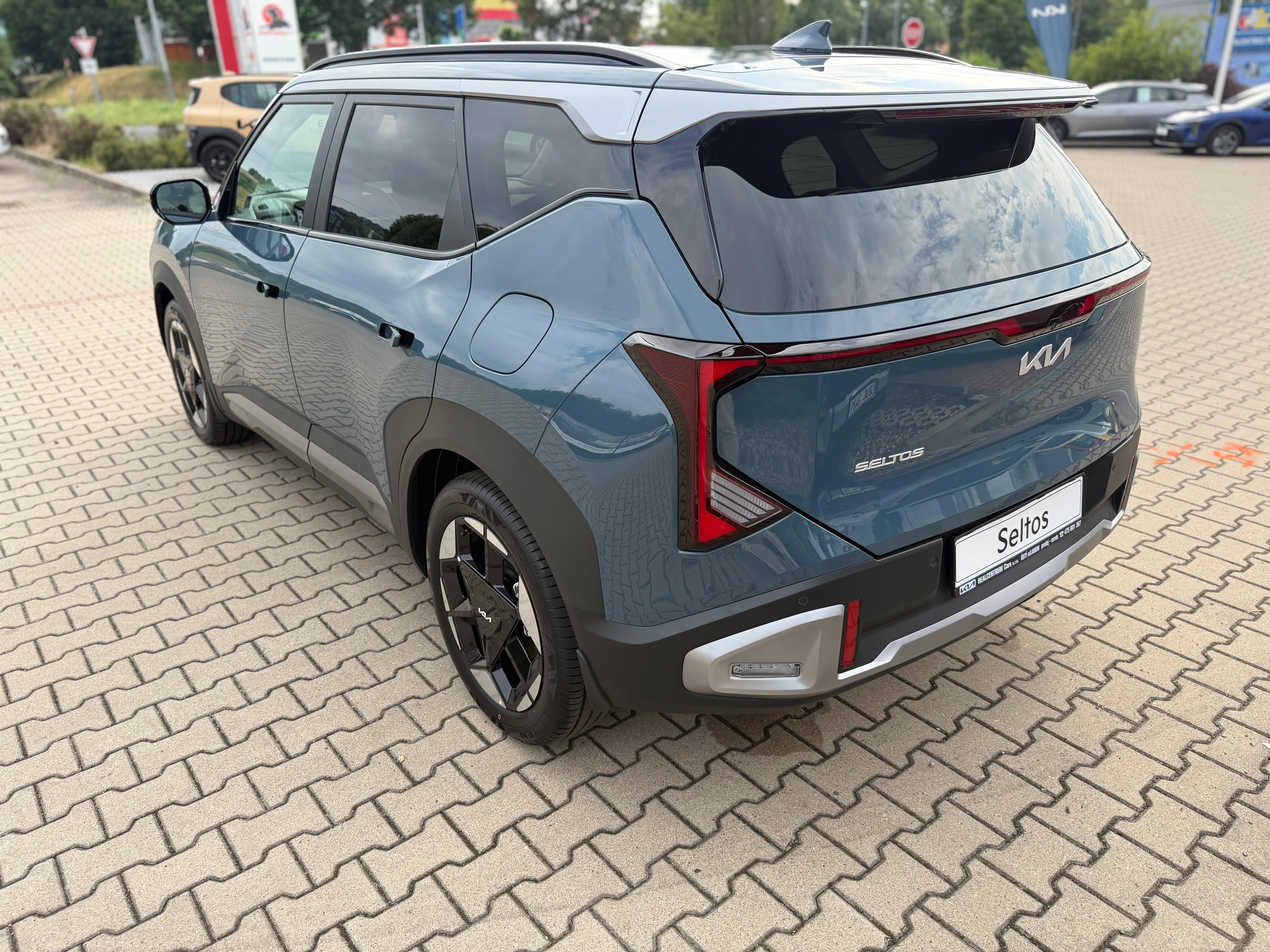 Kia Seltos, 1,6 T-GDi 7DCT Exclusive+Paket - fotka 6