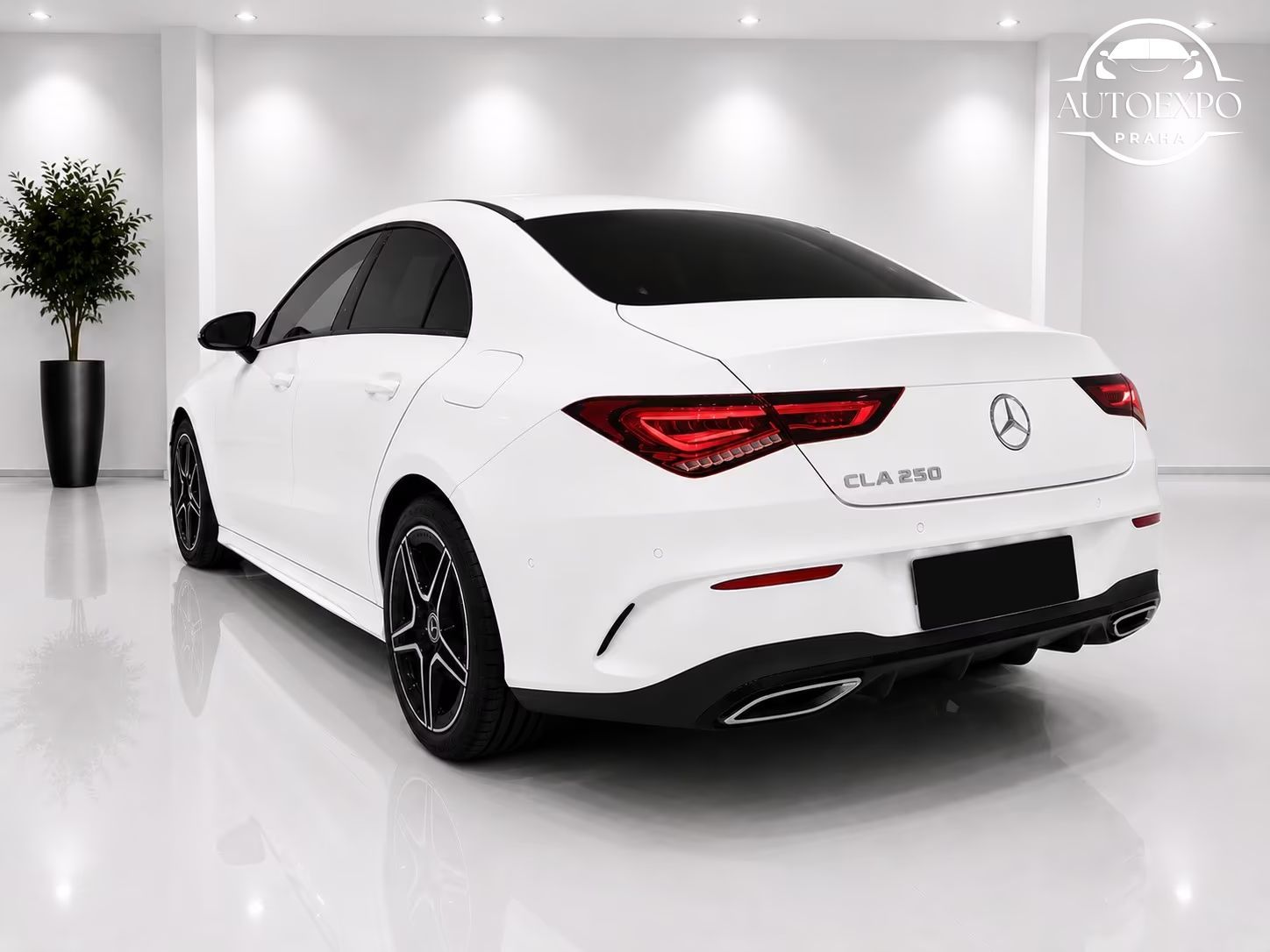 Mercedes-Benz CLA, CLA 250 AMG - fotka 4