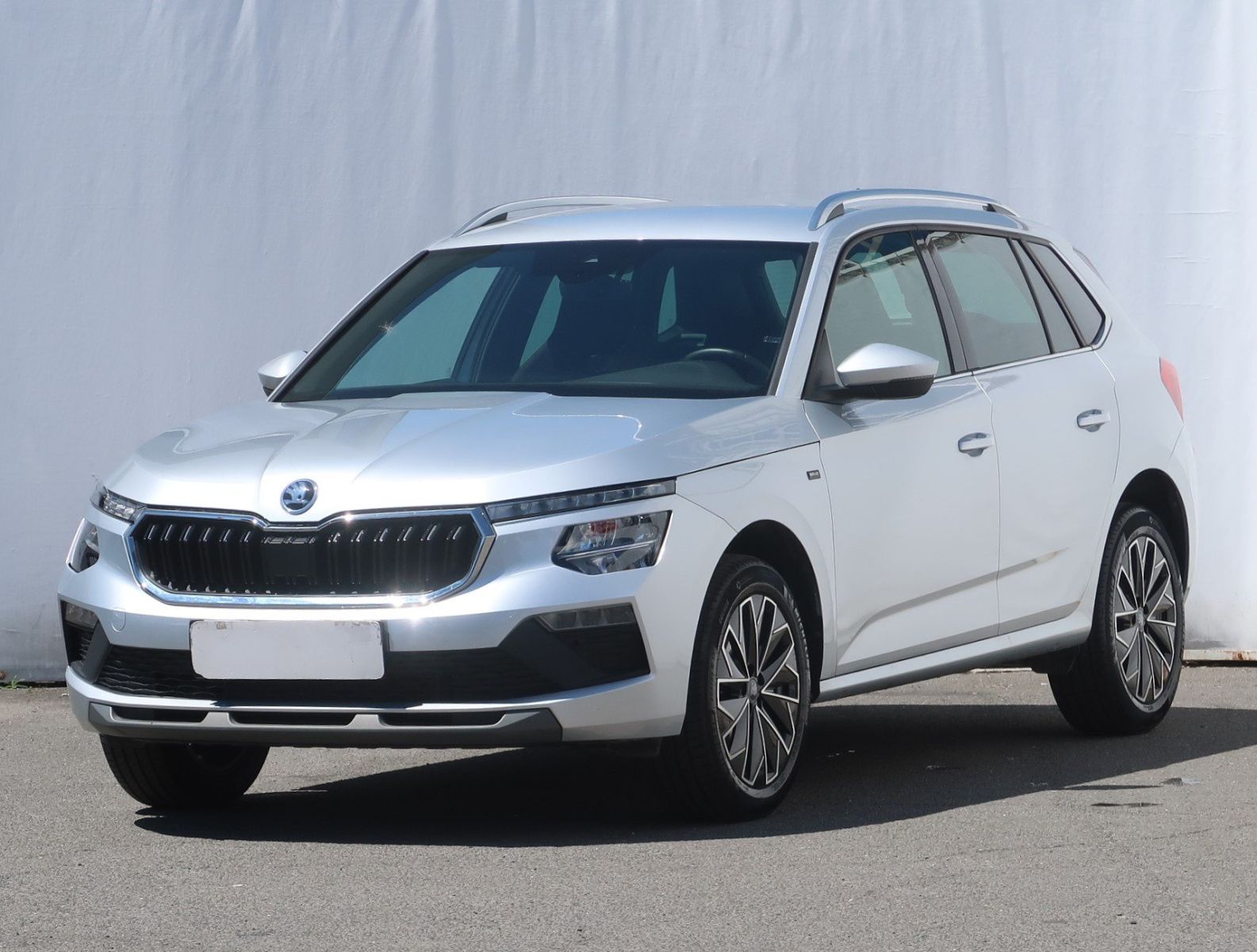 Škoda Kamiq, 1.0 TSI, Drive, Drive - fotka 3