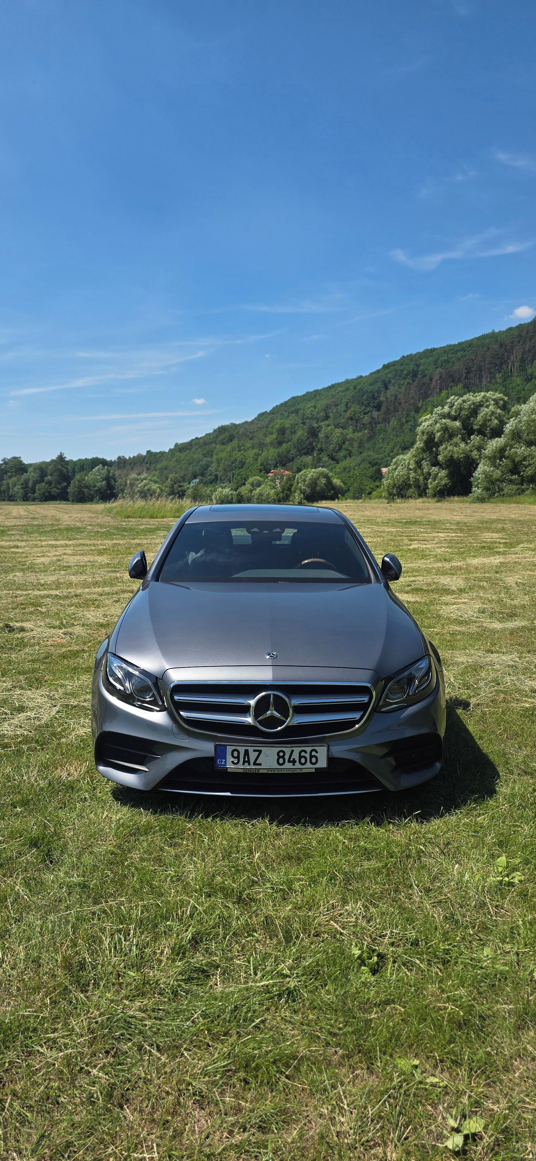 Mercedes-Benz Třídy E, E350d, masáže, vzduch, kůže - fotka 3