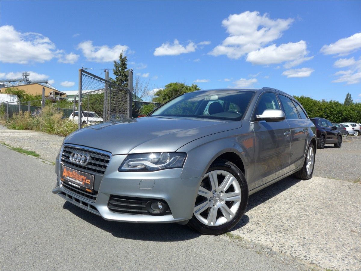 Audi A4, 2,0 TDI  QUATTRO 1.MAJITEL