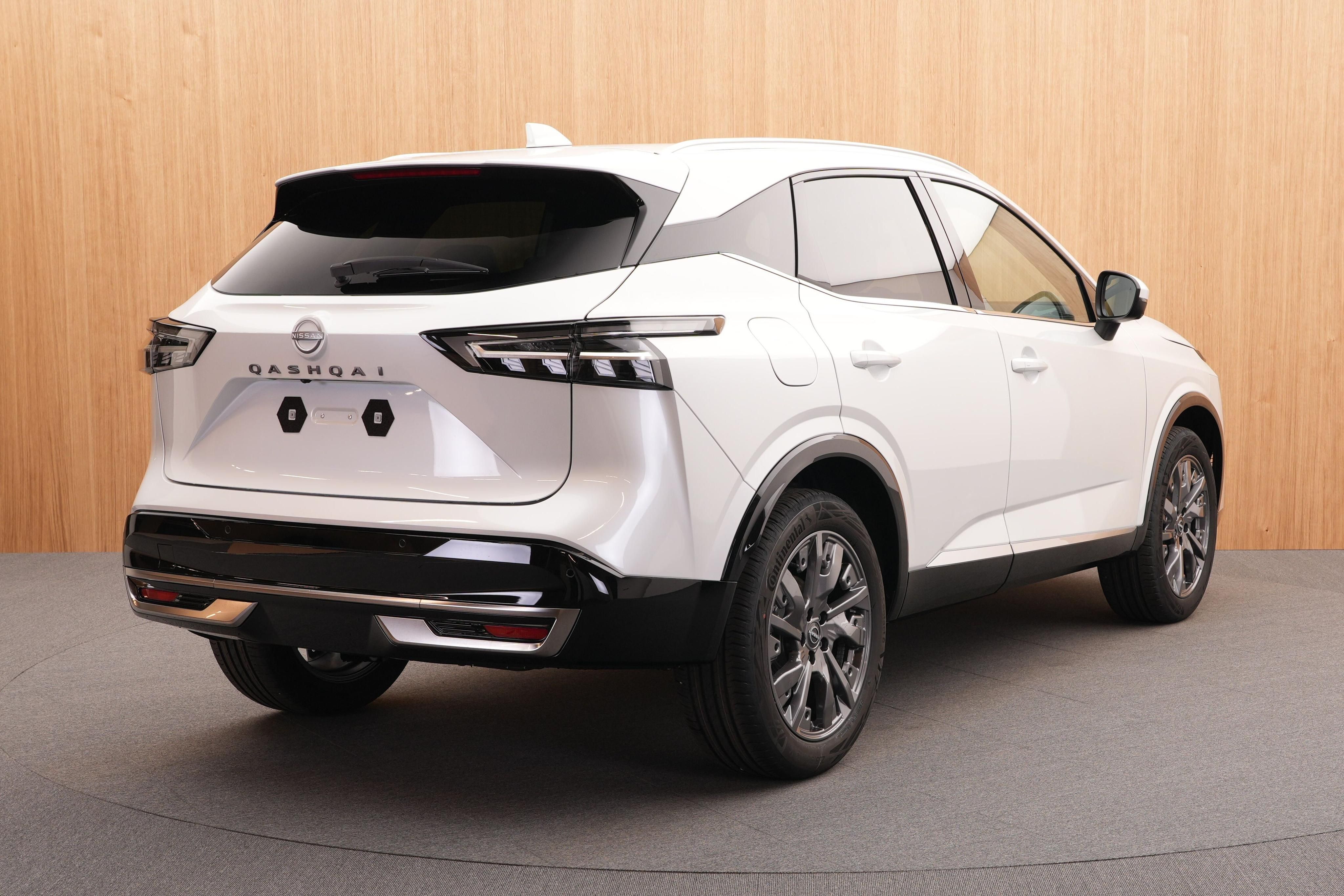 Nissan Qashqai, Tekna 1.3 DIG-T mHEV X-TRONIC - fotka 4