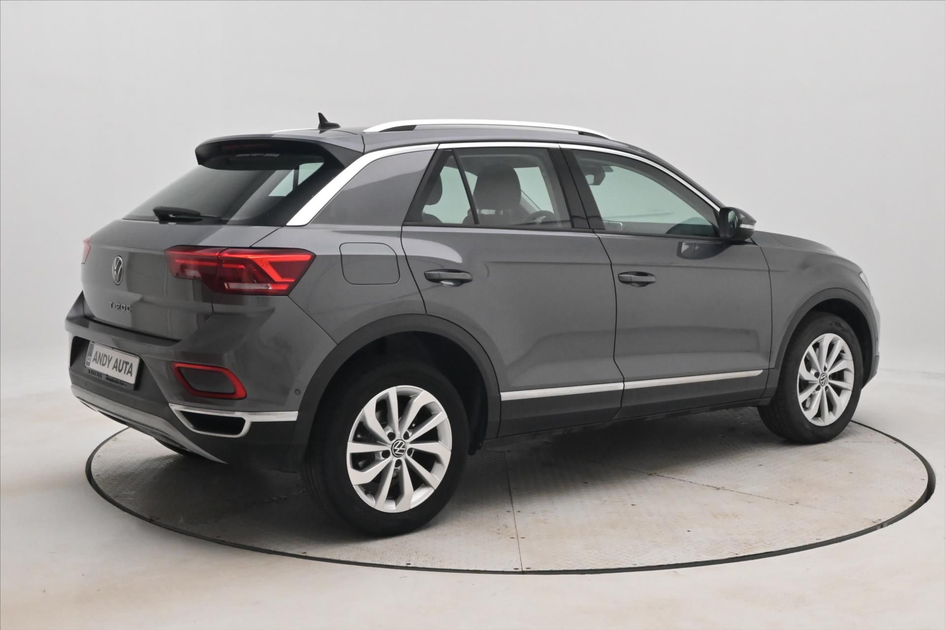 Volkswagen T-Roc, 2,0 TDI 110kW DSG Style Záruka - fotka 5