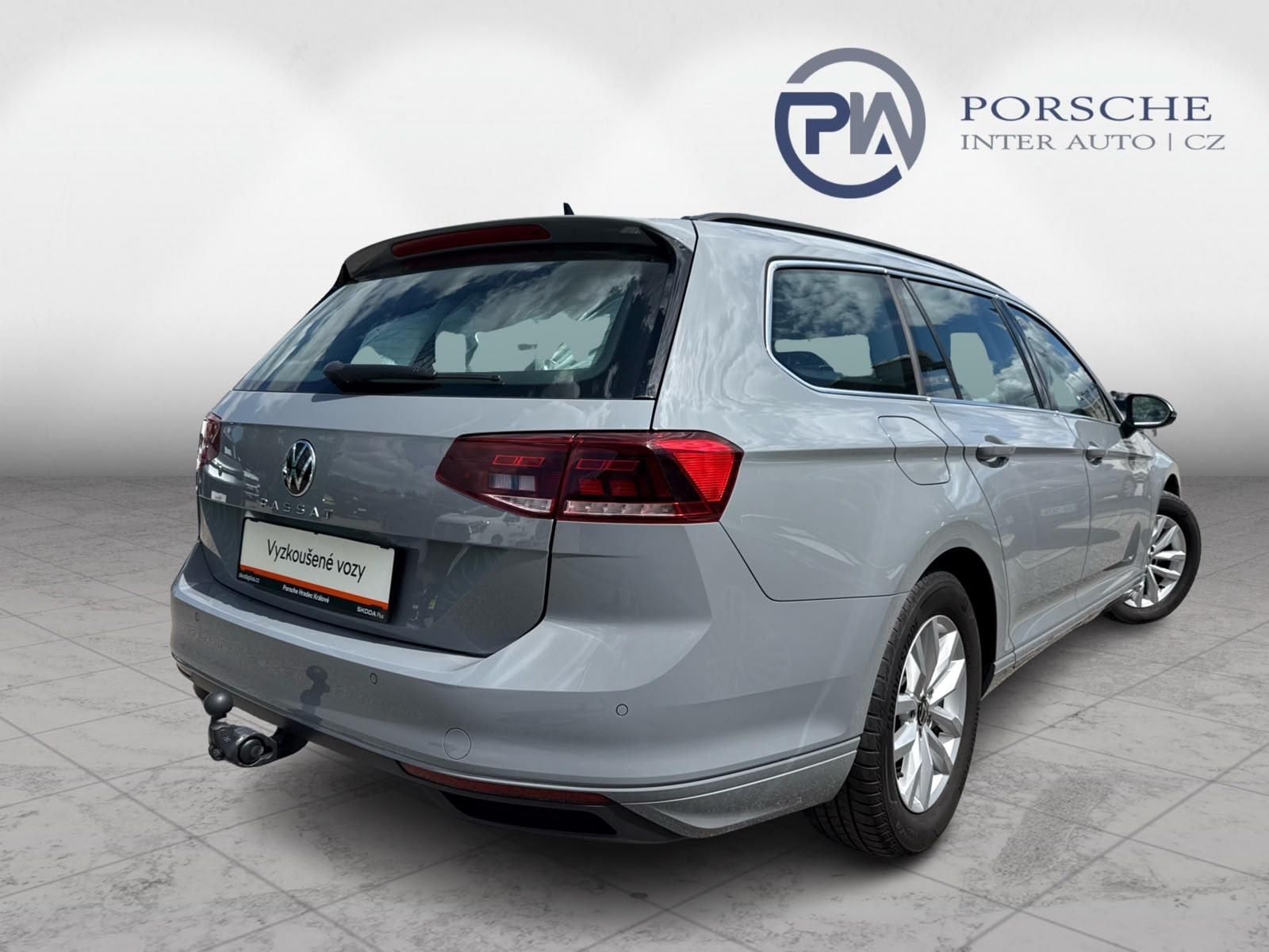 Volkswagen Passat, 2.0TDI 110kw DSG Variant - fotka 2
