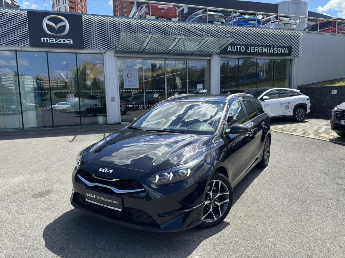 Kia Cee´d, 1,5 TGDi AT TOP ZÁRUKA CARPLAY