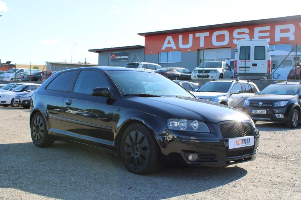 Audi A3, 2,0 TDi  STK 5/2028, KLIMA - fotka 3