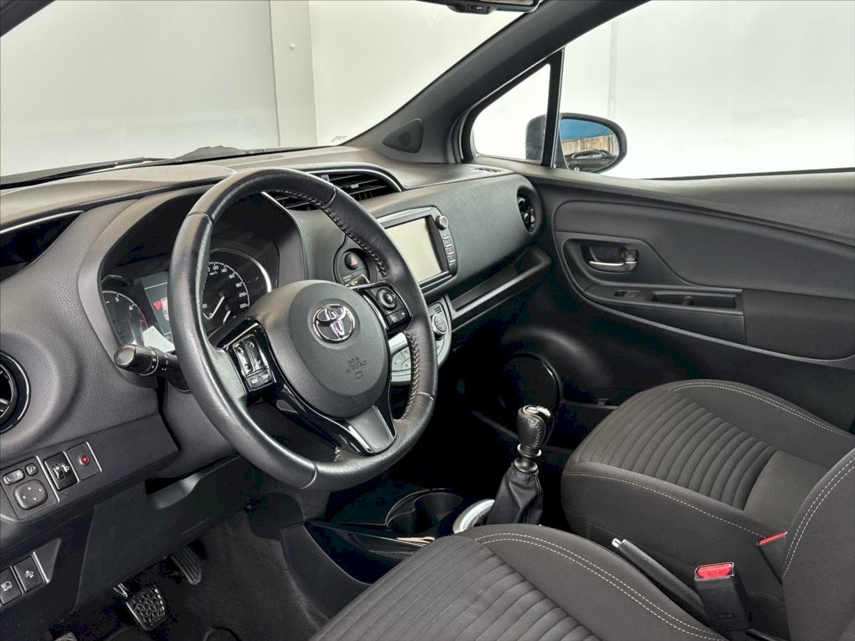Toyota Yaris, Dual VVT-i /82 kW Selection - fotka 6