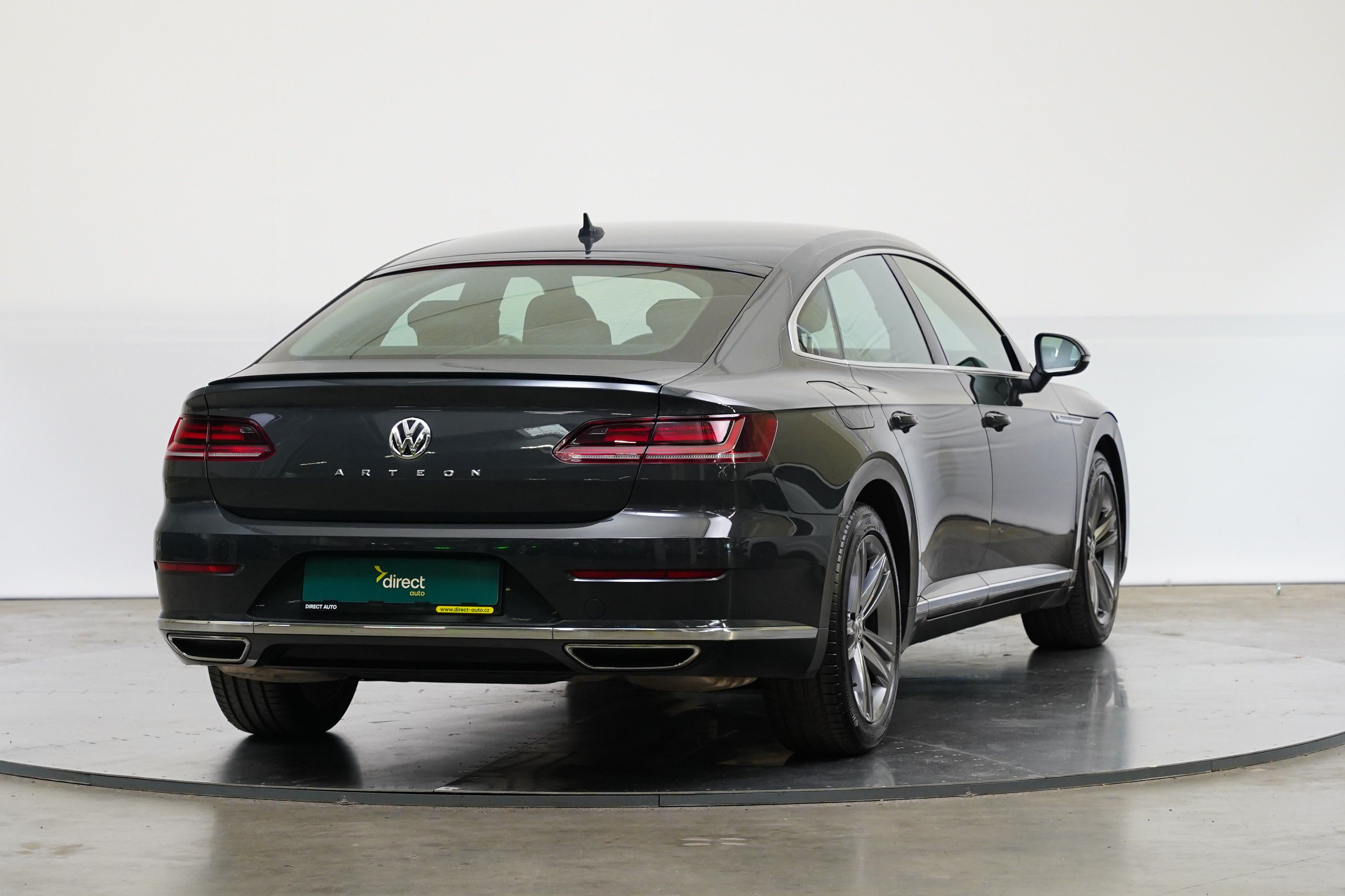 Volkswagen Arteon, 2.0 TSI 140 kW R-Line - fotka 2