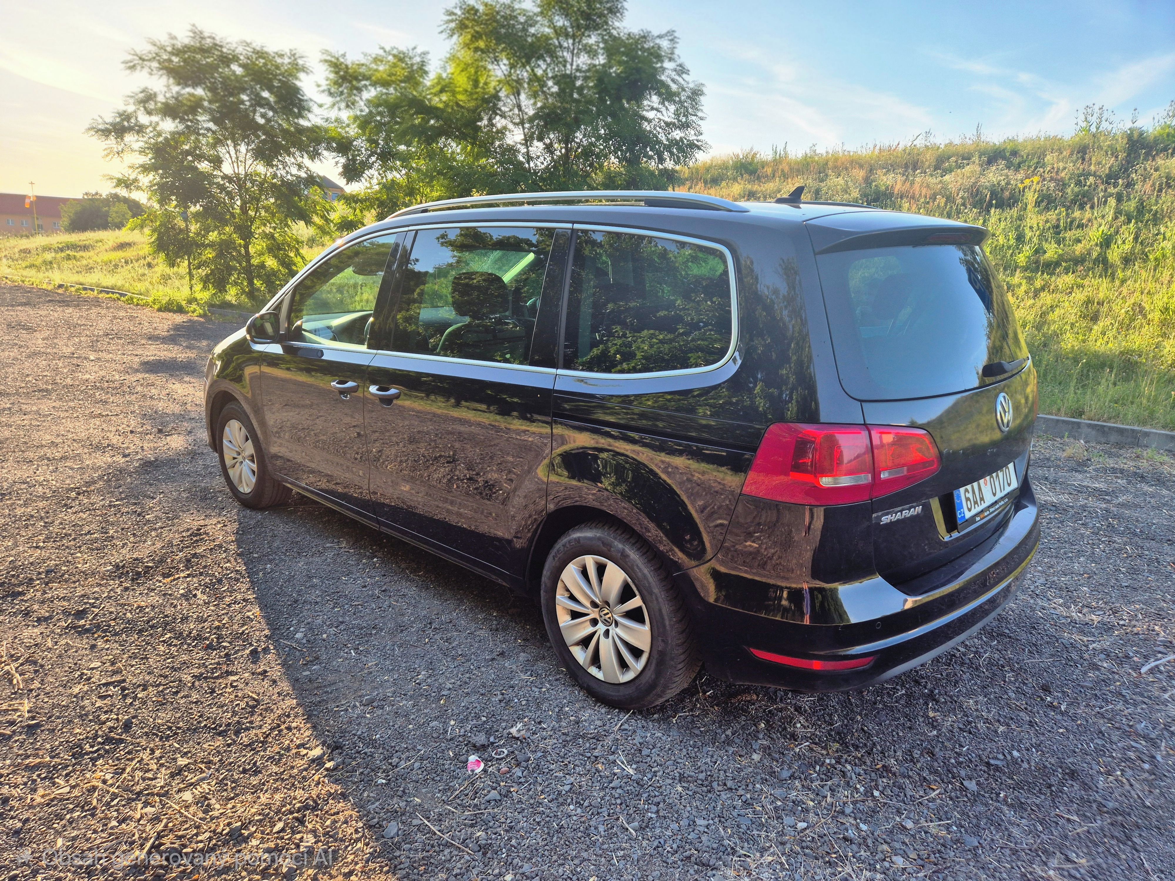 Volkswagen Sharan, 2.0tdi, DSG, 7 míst - fotka 4