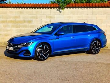 R-LINE 2.0TSI 206kW TAŽNÝ ČR