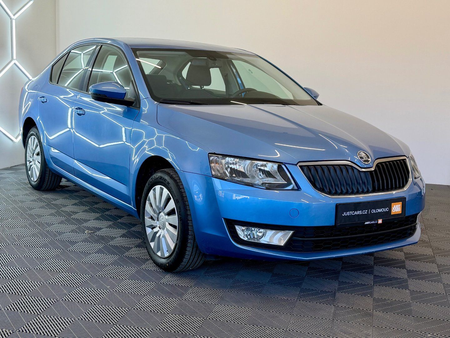 Škoda Octavia, 1.2 TSI GPS NAVI/AUTOKLIMA/TZ - fotka 4