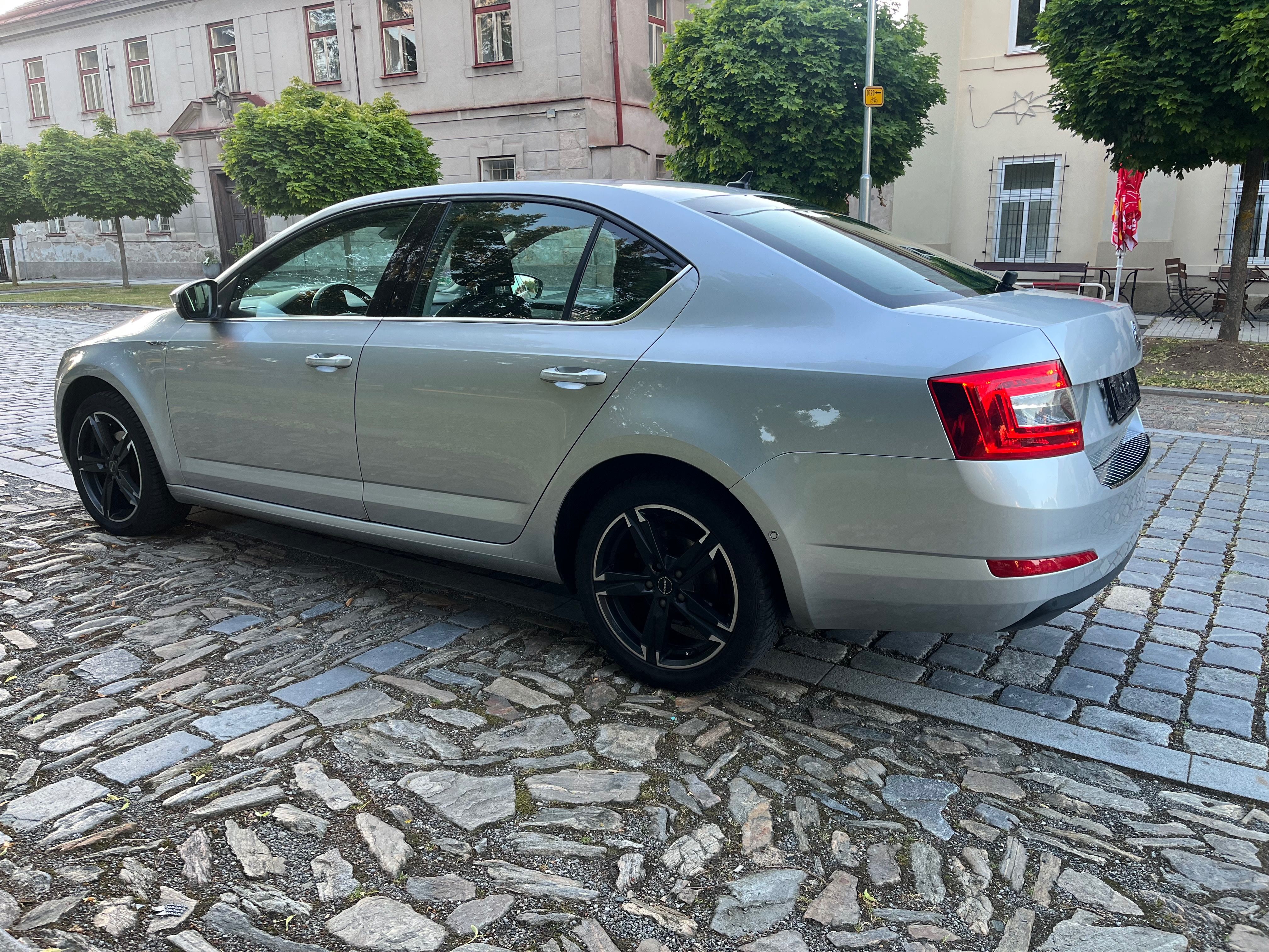 Škoda Octavia, 1.4 TSI,Elegance - fotka 6